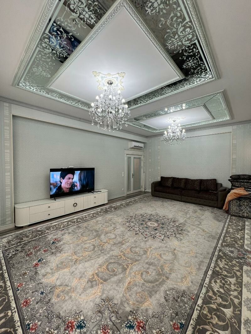 GURTLY...ГУРТЛЫ 4 KOM LIFTLI - Гуртли - img 1