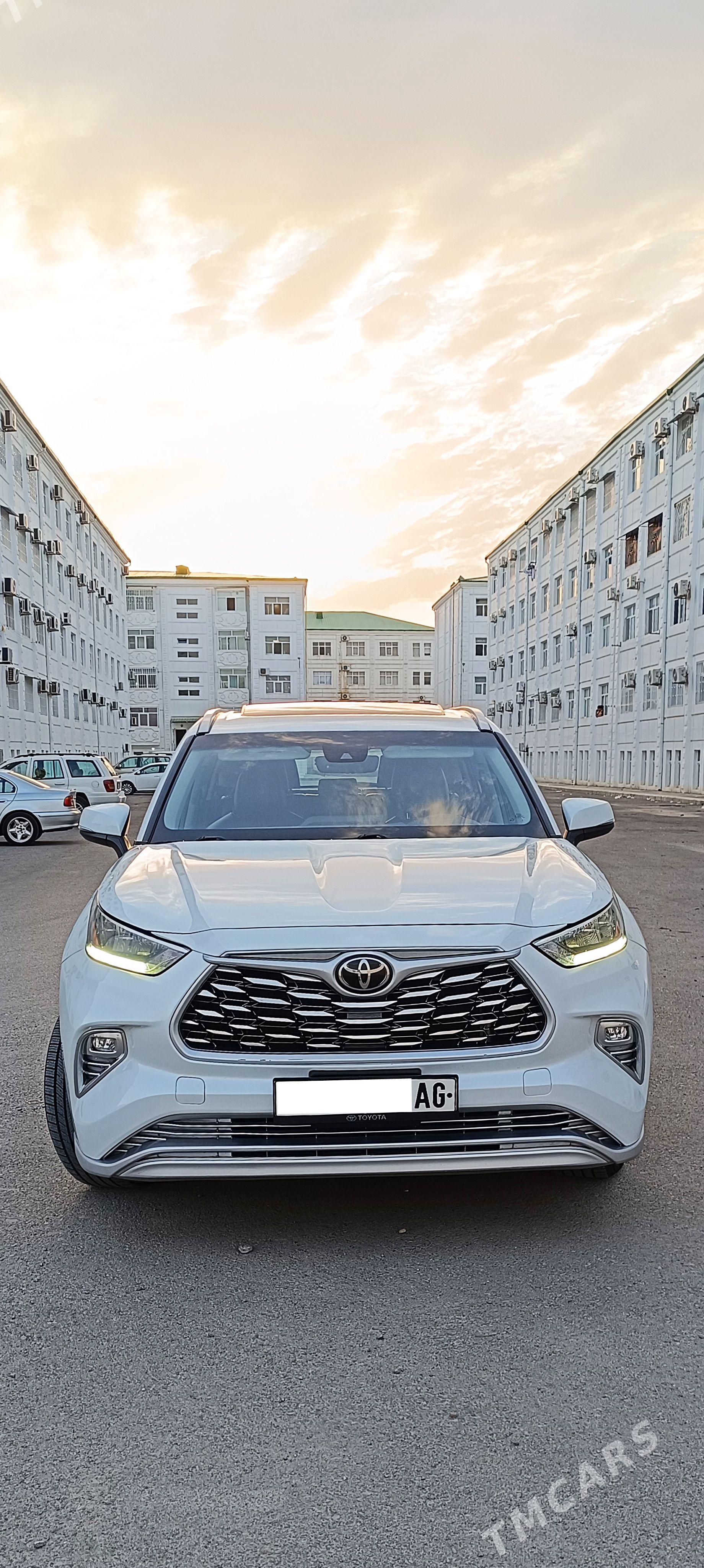 Toyota Highlander 2022 - 545 000 TMT - Ашхабад - img 1