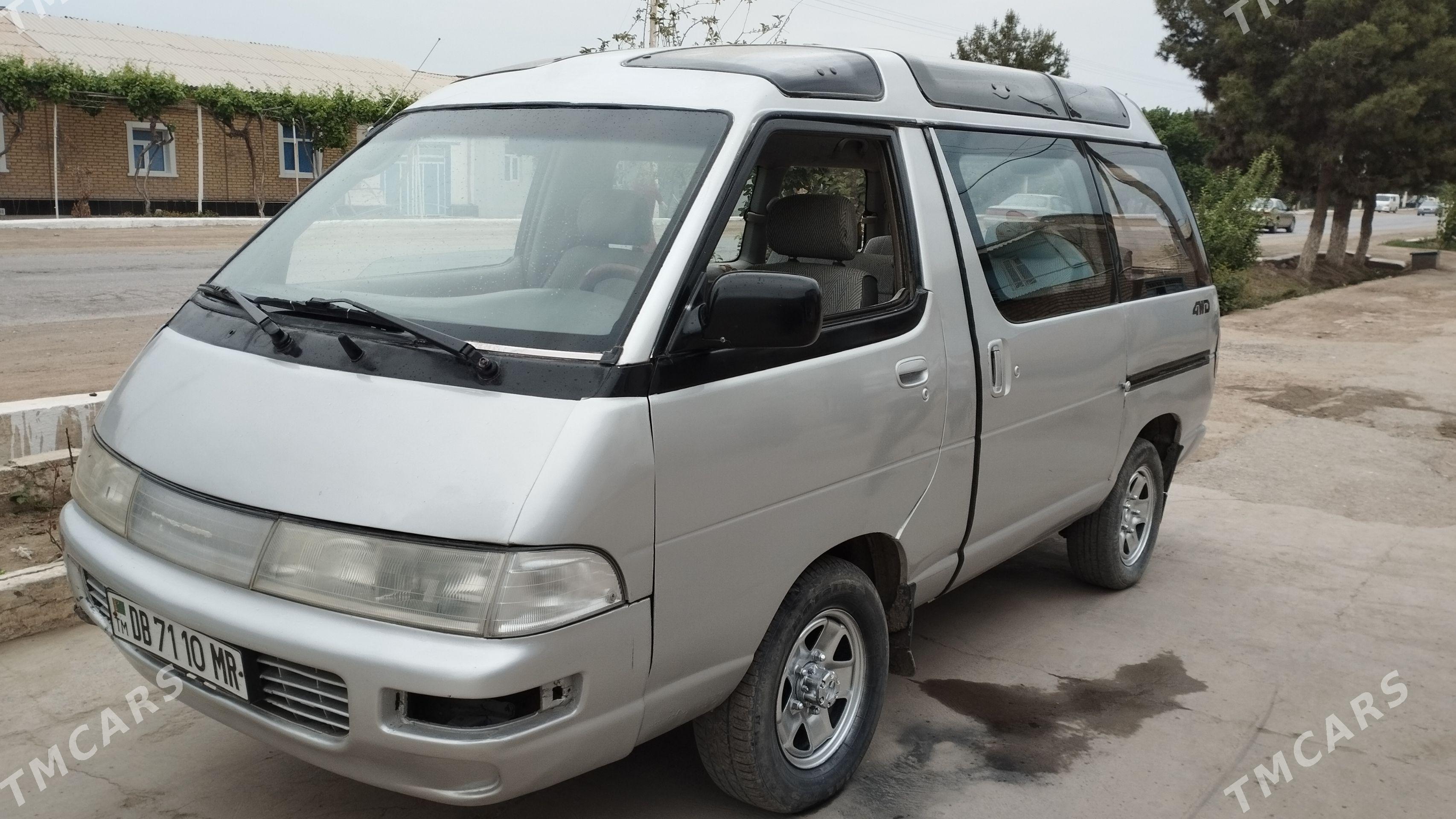 Toyota Town Ace 1993 - 45 000 TMT - Саят - img 1