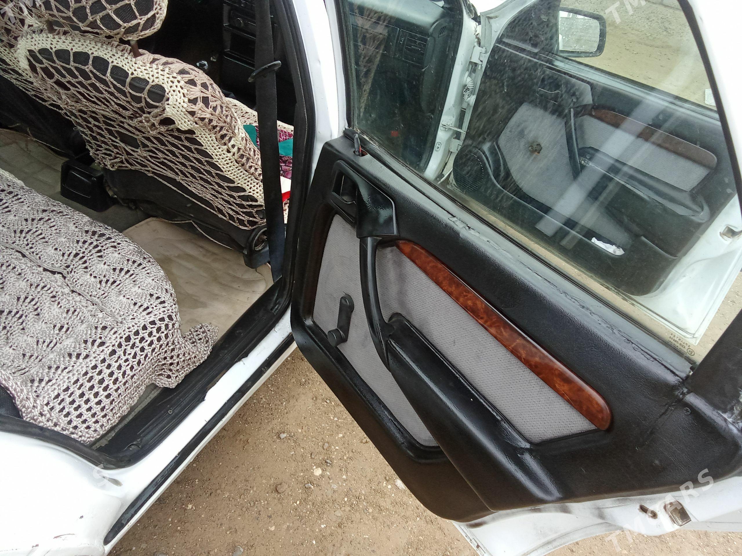 Opel Vectra 1991 - 42 000 TMT - Gyzylarbat - img 1