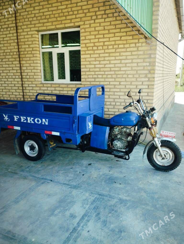 Fekon FK150-8G 2015 - 15 000 TMT - Теджен - img 1
