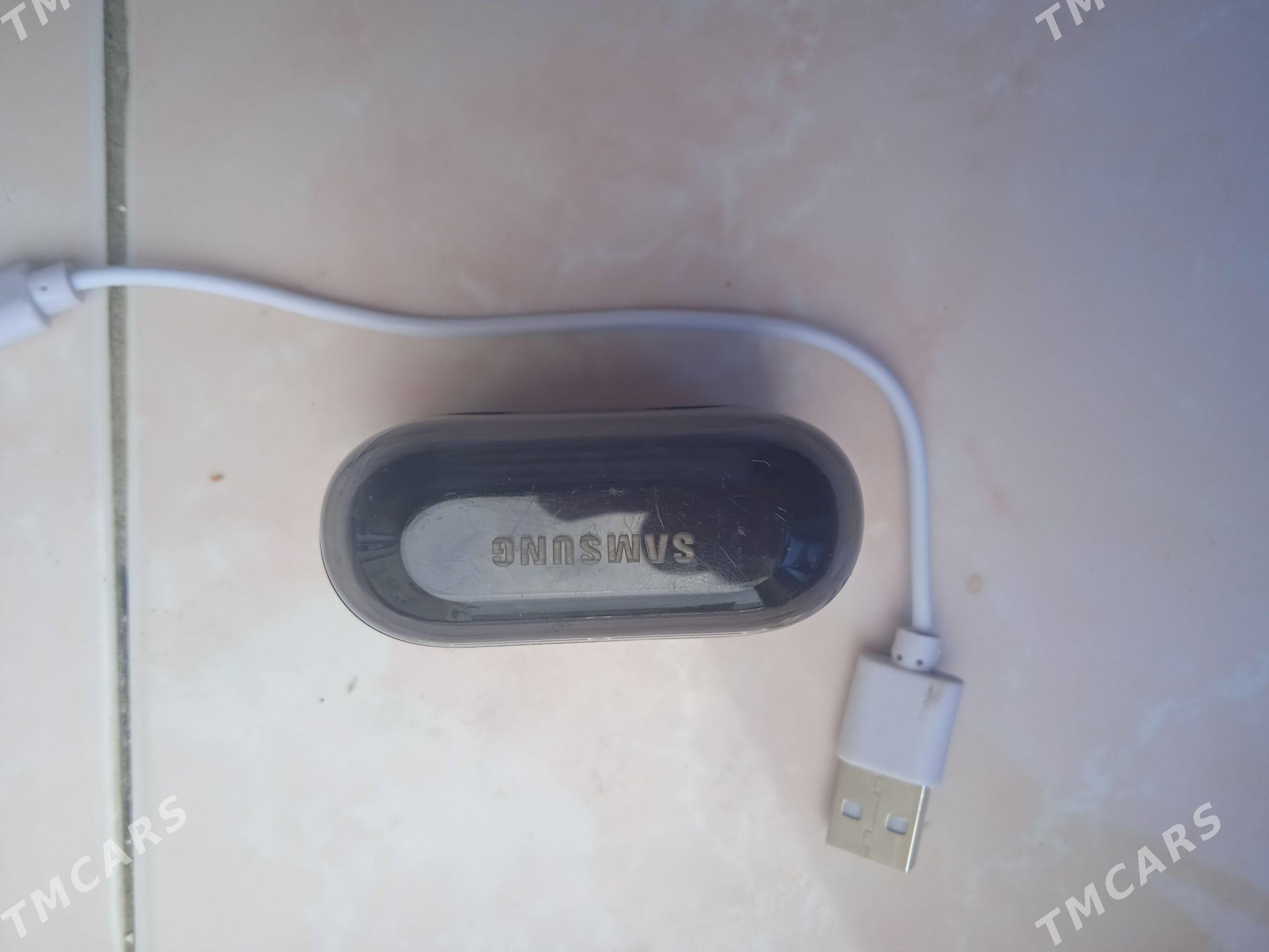 Наушники новые Samsung - Büzmeýin GRES - img 1