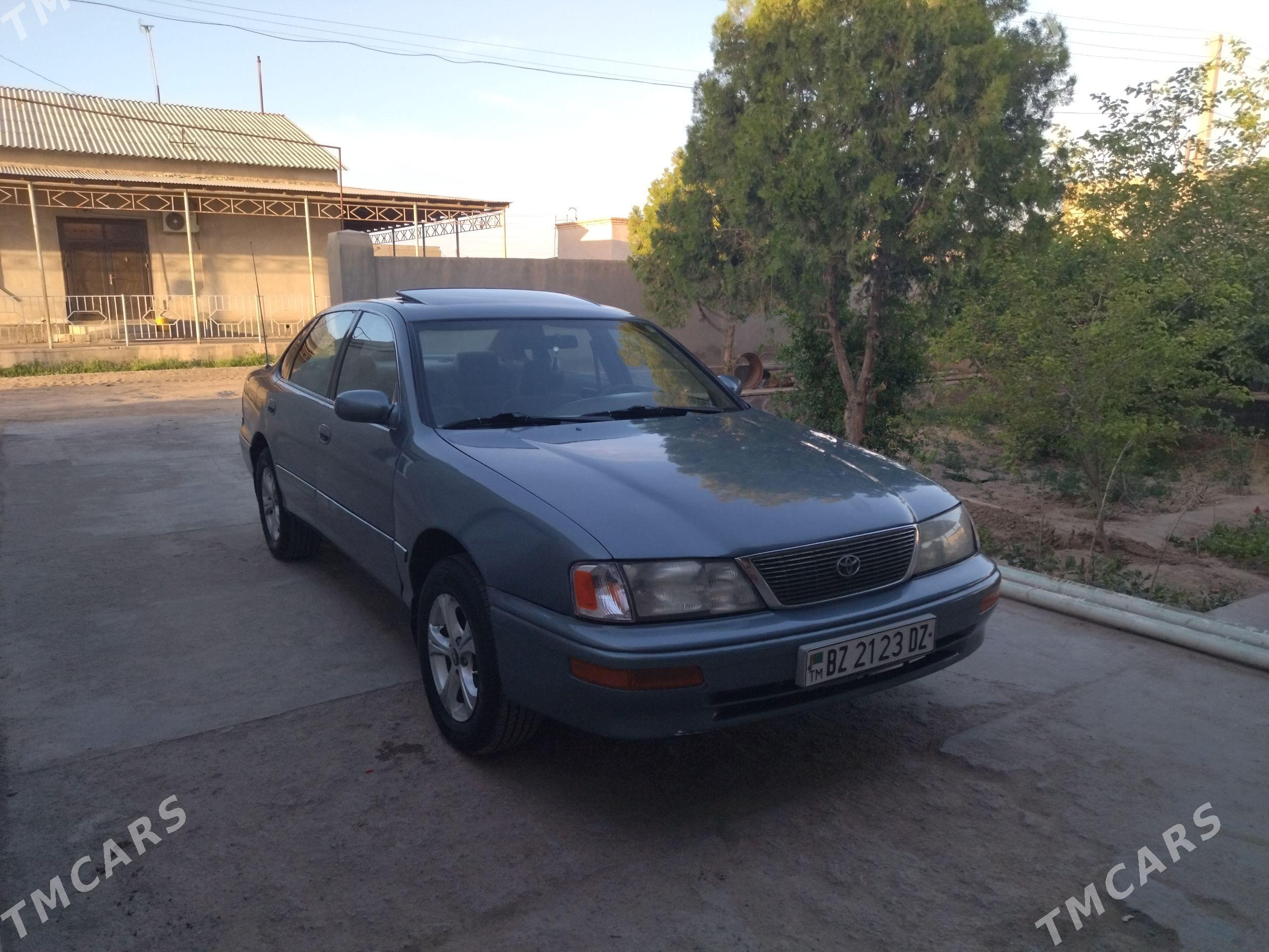 Toyota Avalon 1997 - 156 000 TMT - Дашогуз - img 1