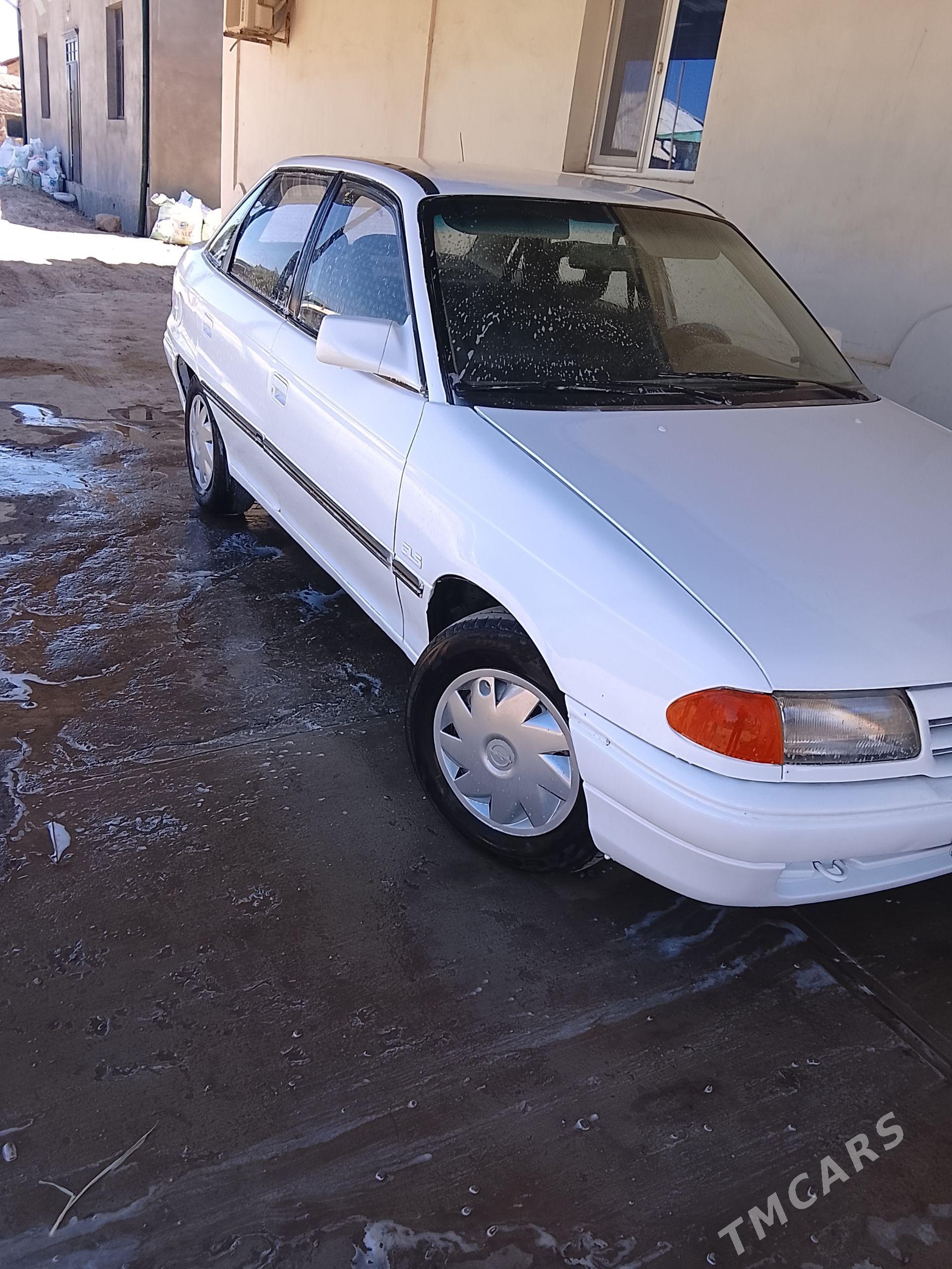 Opel Astra 1992 - 35 000 TMT - Şabat etr. - img 1