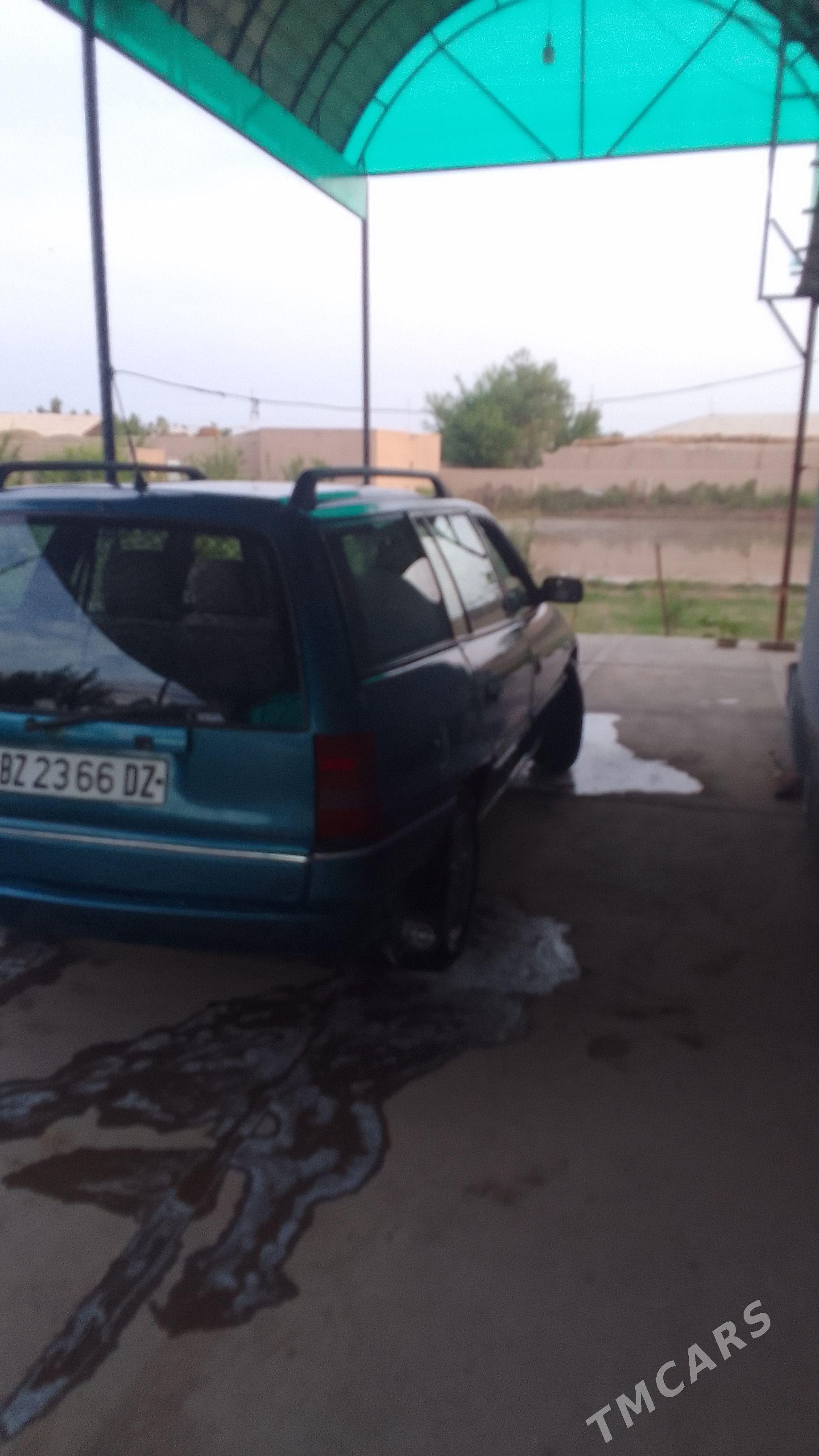 Opel Astra 1997 - 65 000 TMT - Шабатский этрап - img 1