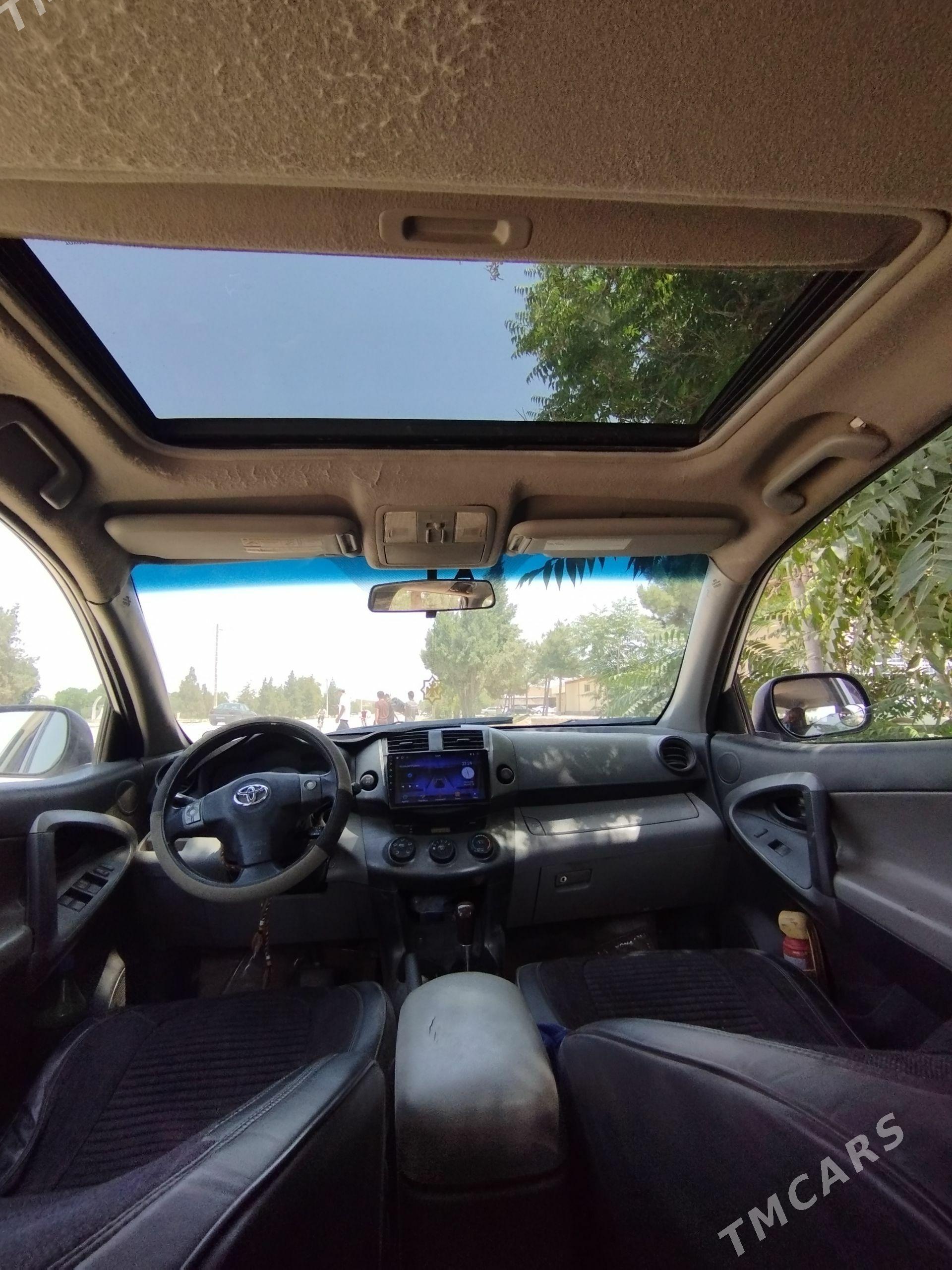 Toyota RAV4 2011 - 195 000 TMT - Halaç - img 1