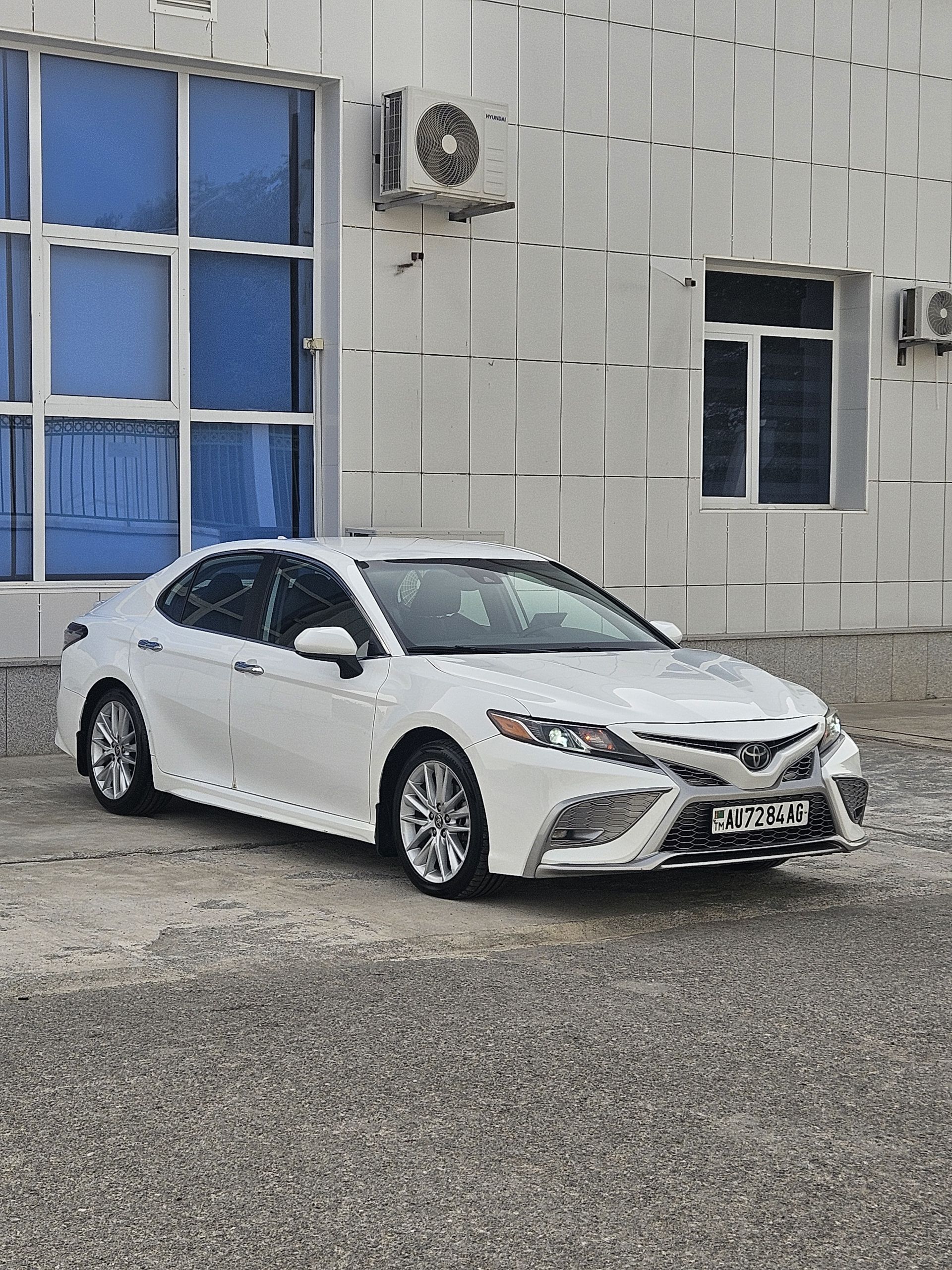 Toyota Camry 2021 - 305 000 TMT - Howdan "W" - img 1