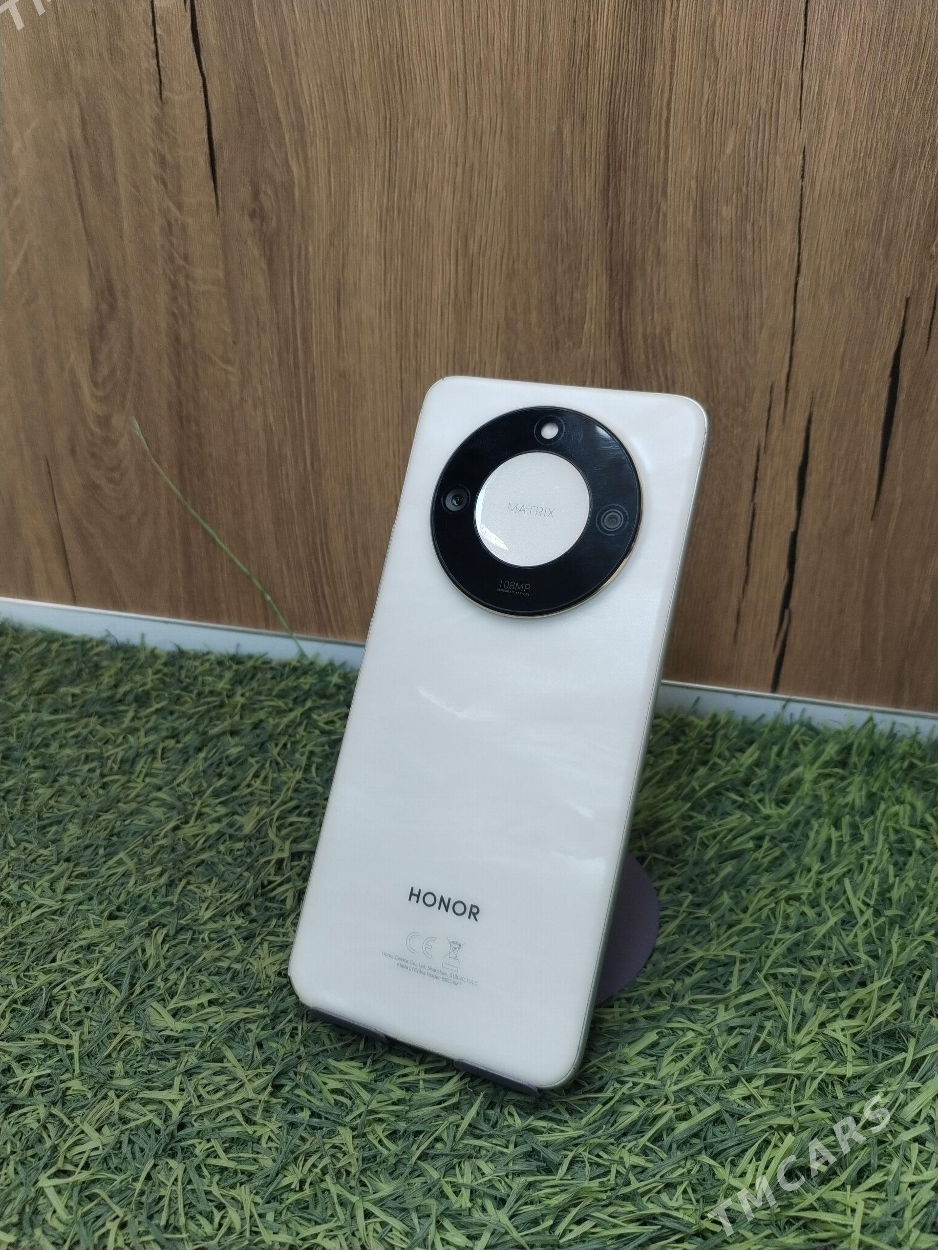Honar x 9 c Smart - Mary - img 1