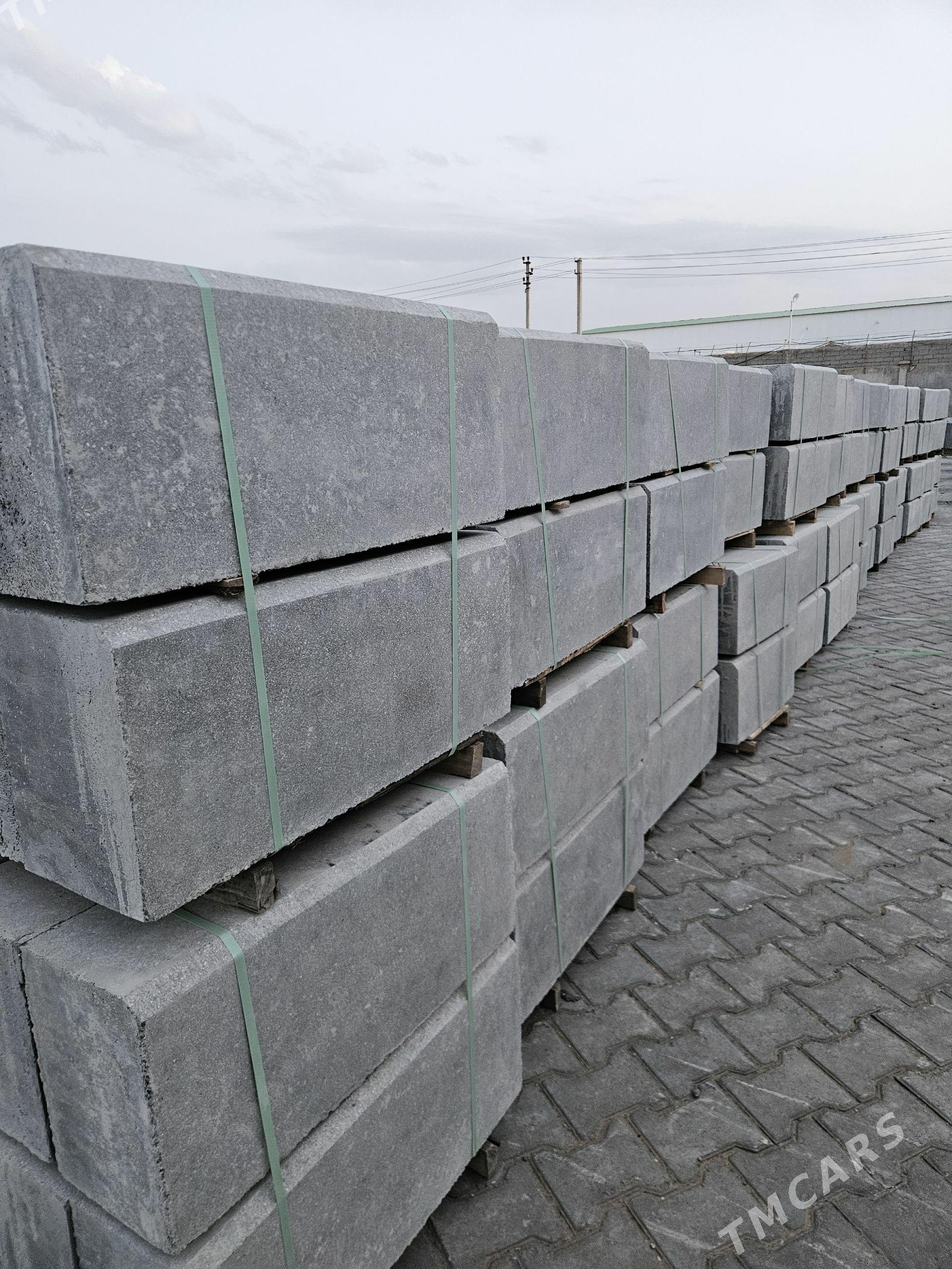 Beton bordyur 70x30x20 бордюр - Ашхабад - img 1
