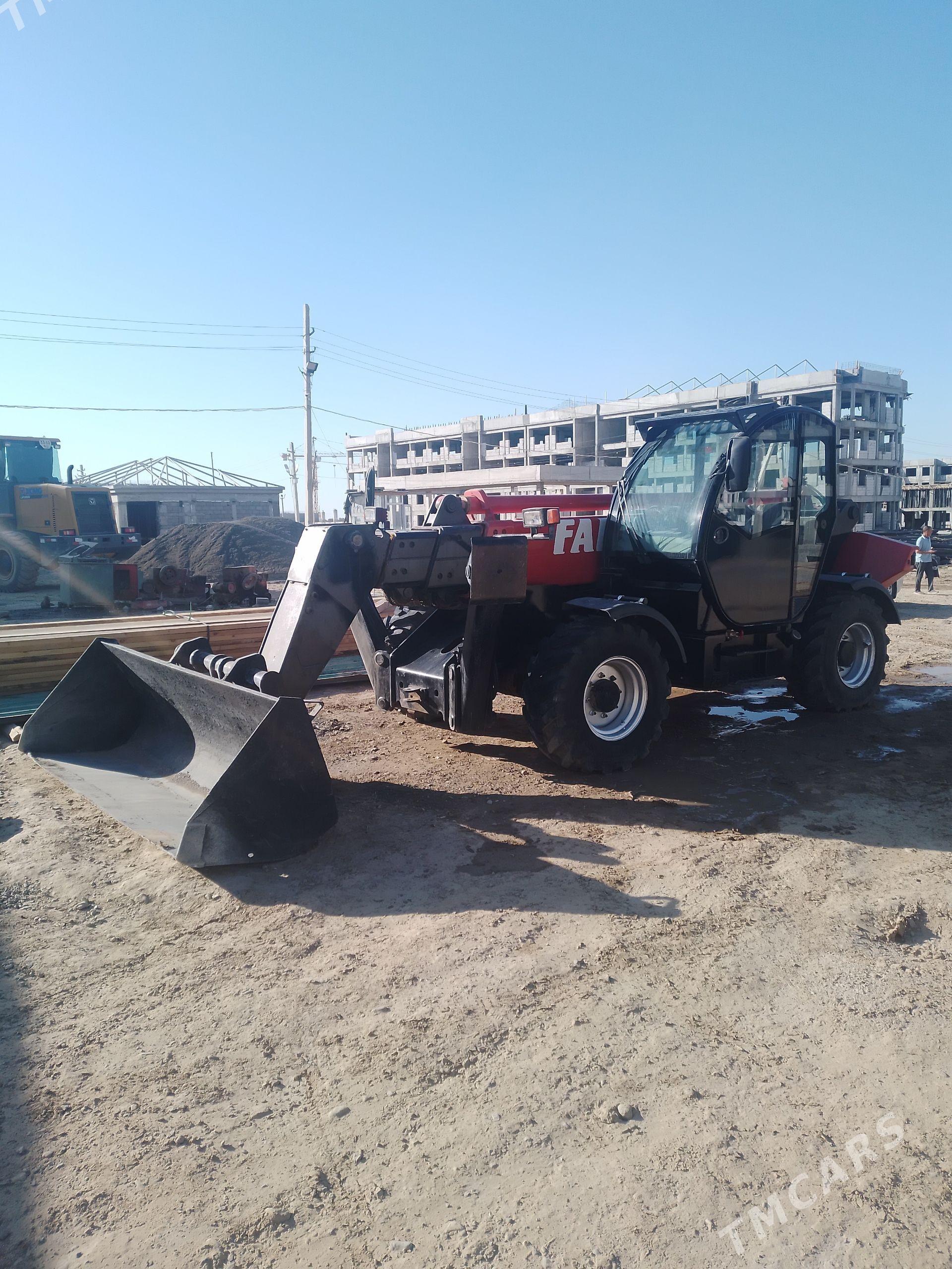 JCB 3CX ECO 2011 - 480 000 TMT - Ашхабад - img 1