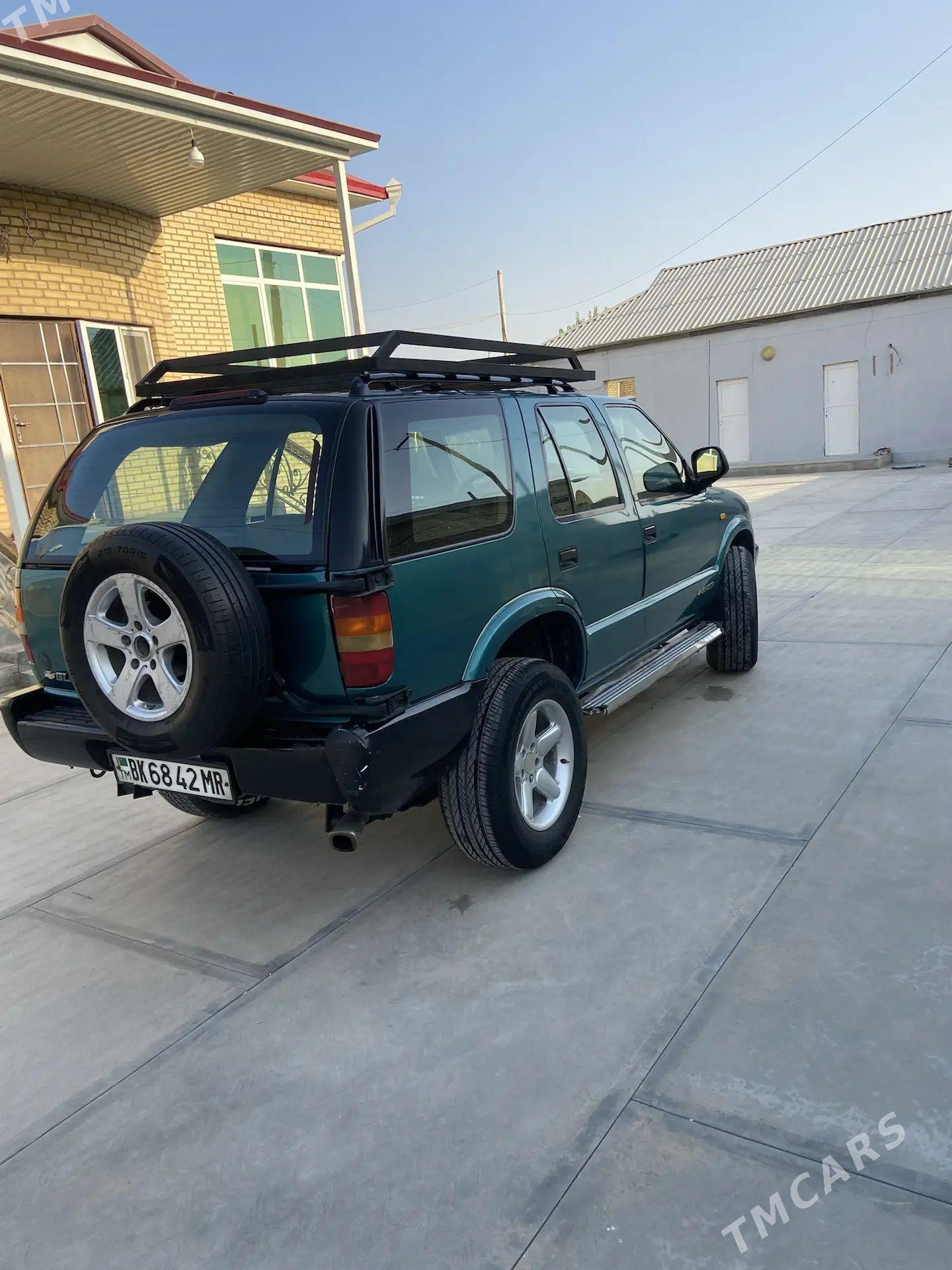 Toyota 4Runner 1996 - 50 000 TMT - Мары - img 1