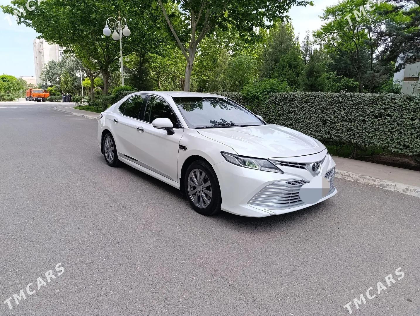 Toyota Camry 2019 - 258 000 TMT - Сакар - img 1