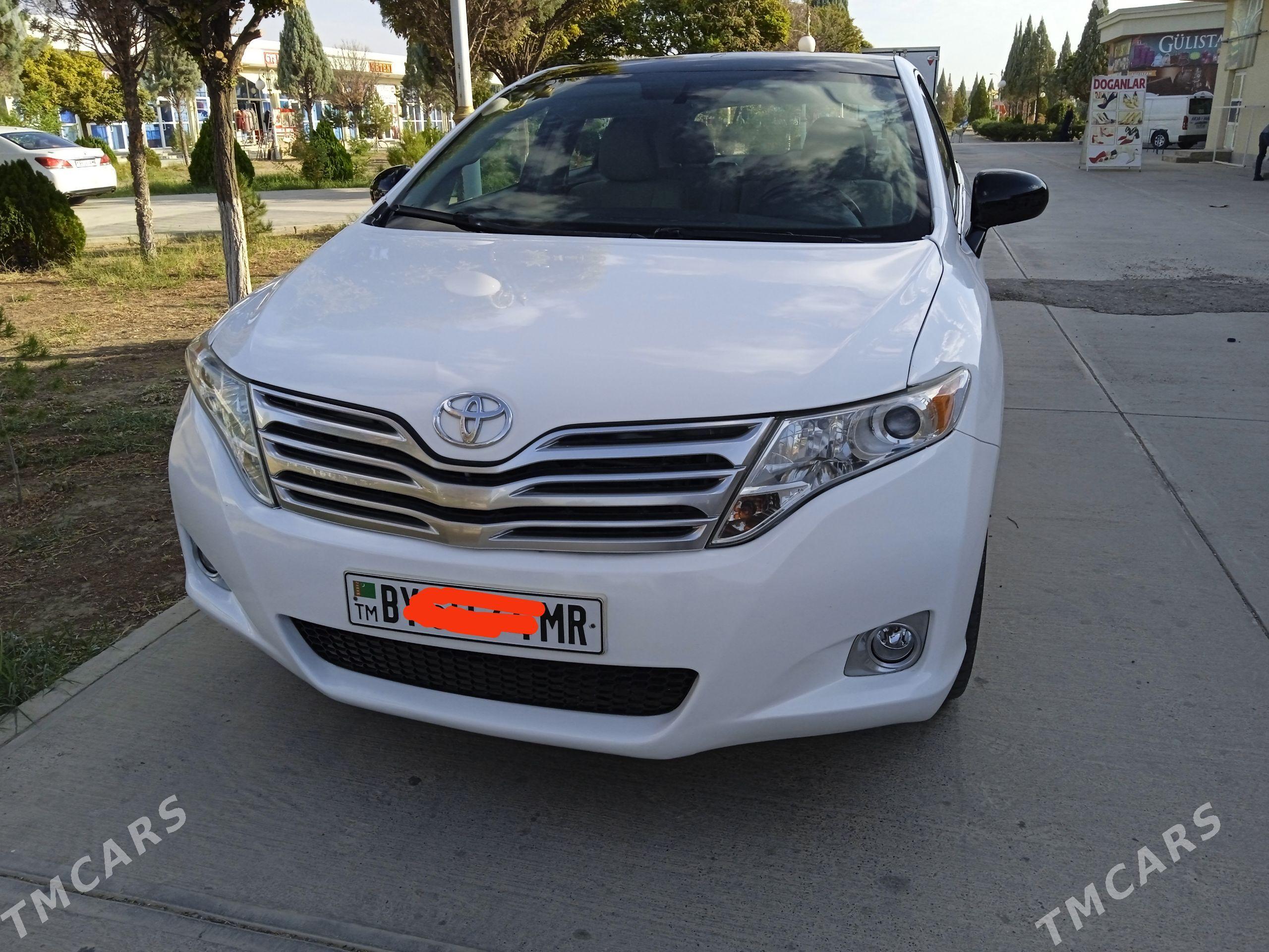 Toyota Venza 2010 - 200 000 TMT - Мары - img 1