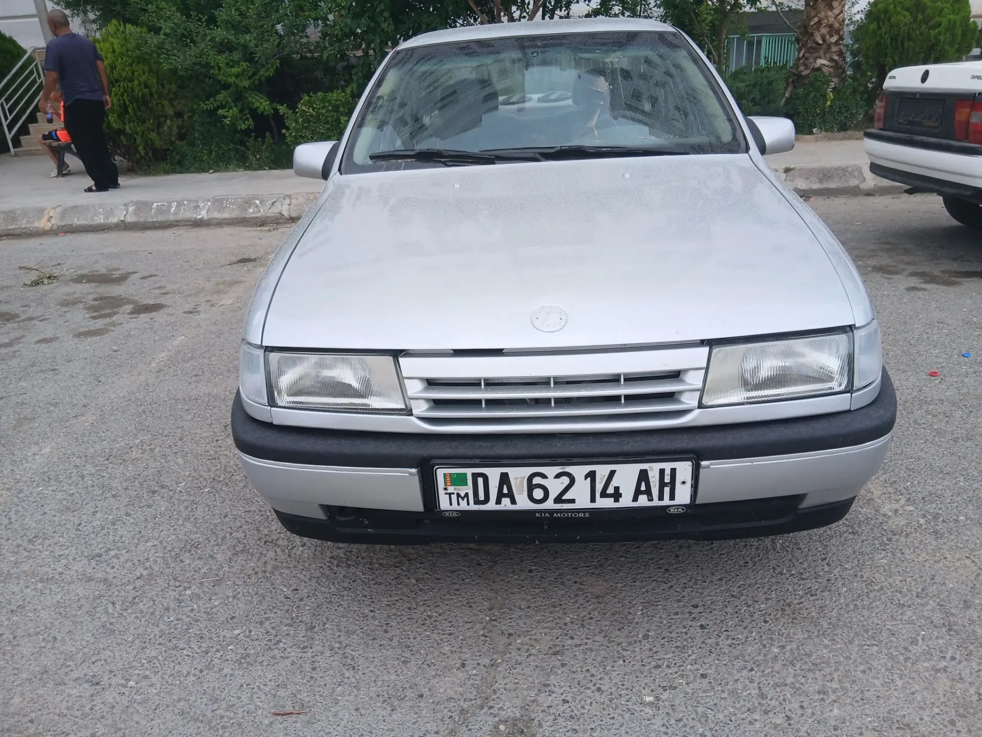 Opel Vectra 1991 - 40 000 TMT - Parahat 7 - img 1
