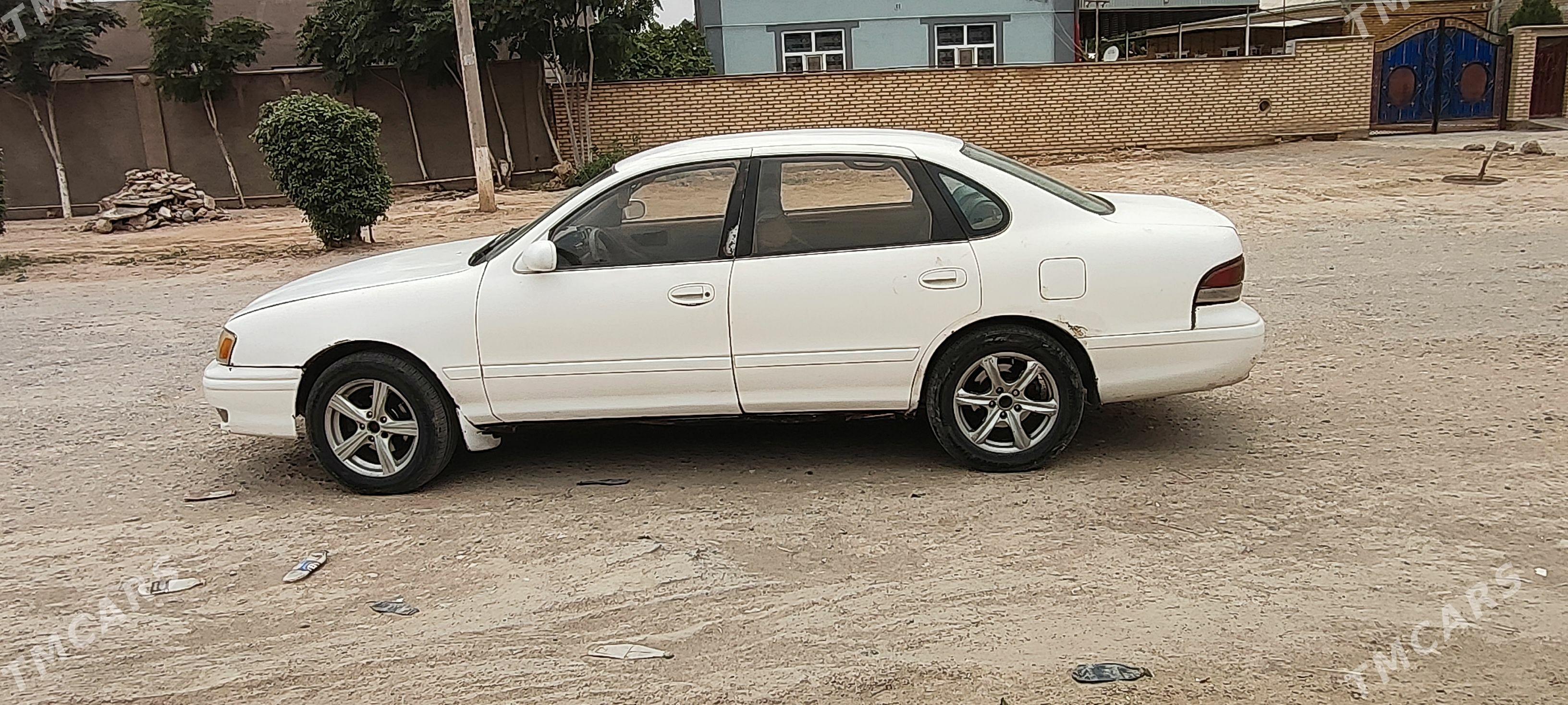 Toyota Avalon 1997 - 110 000 TMT - Garagum etraby - img 1