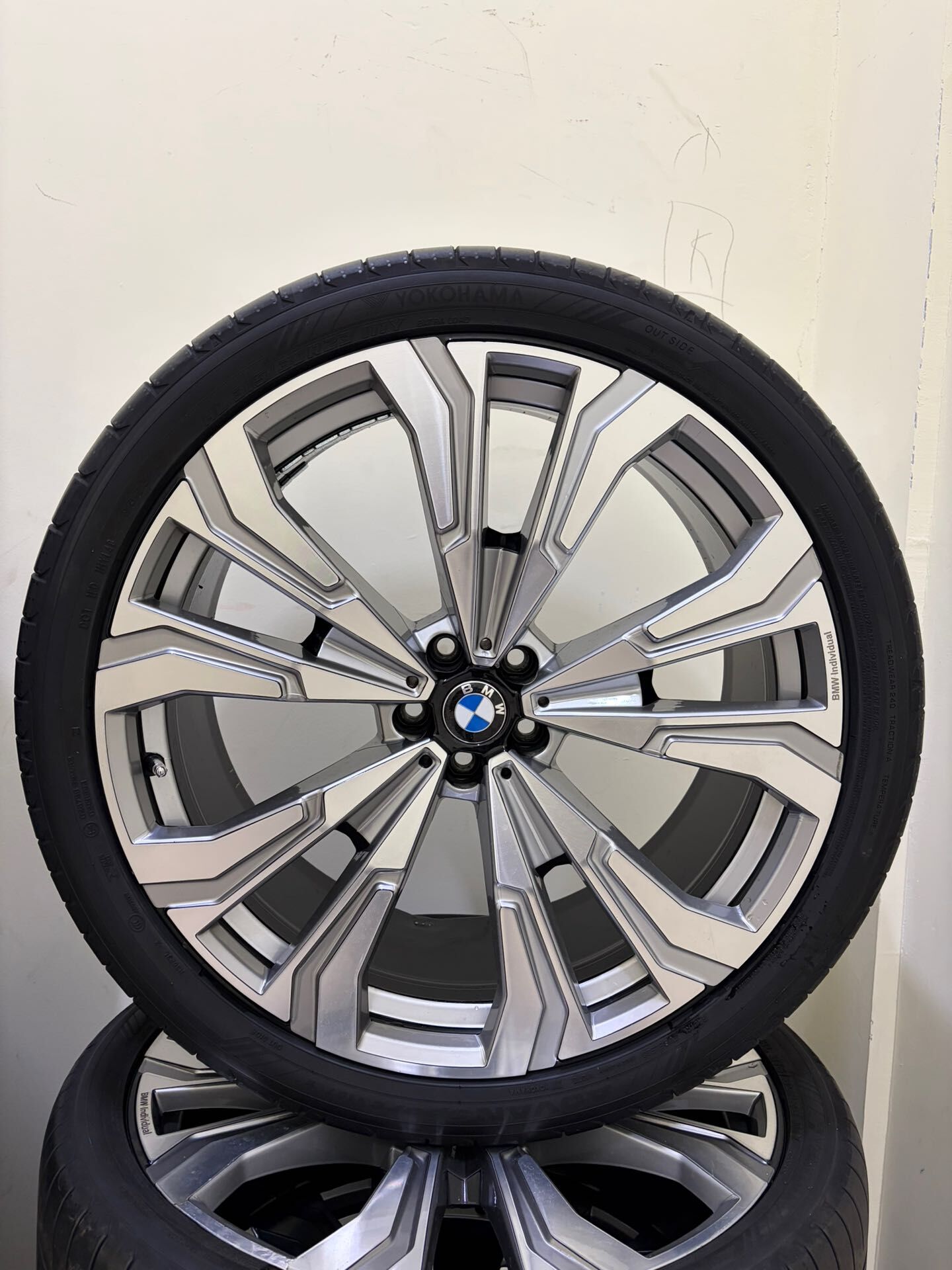 YOKOHAMA 315/30R23 50 000 TMT - ул. Подвойского (Битарап Туркменистан шаёлы) - img 1