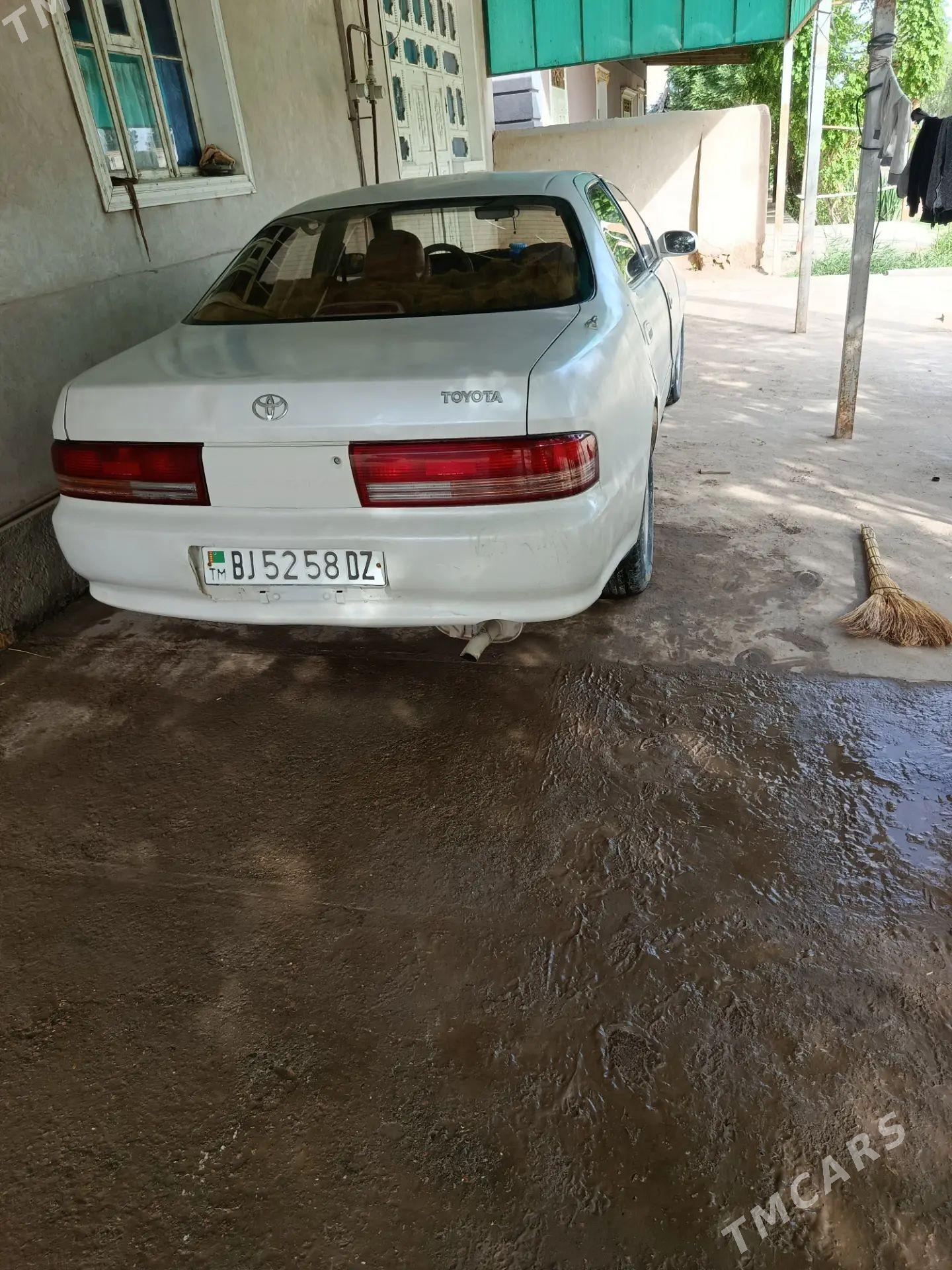 Toyota Cresta 1995 - 45 000 TMT - Гурбансолтан Едже - img 1