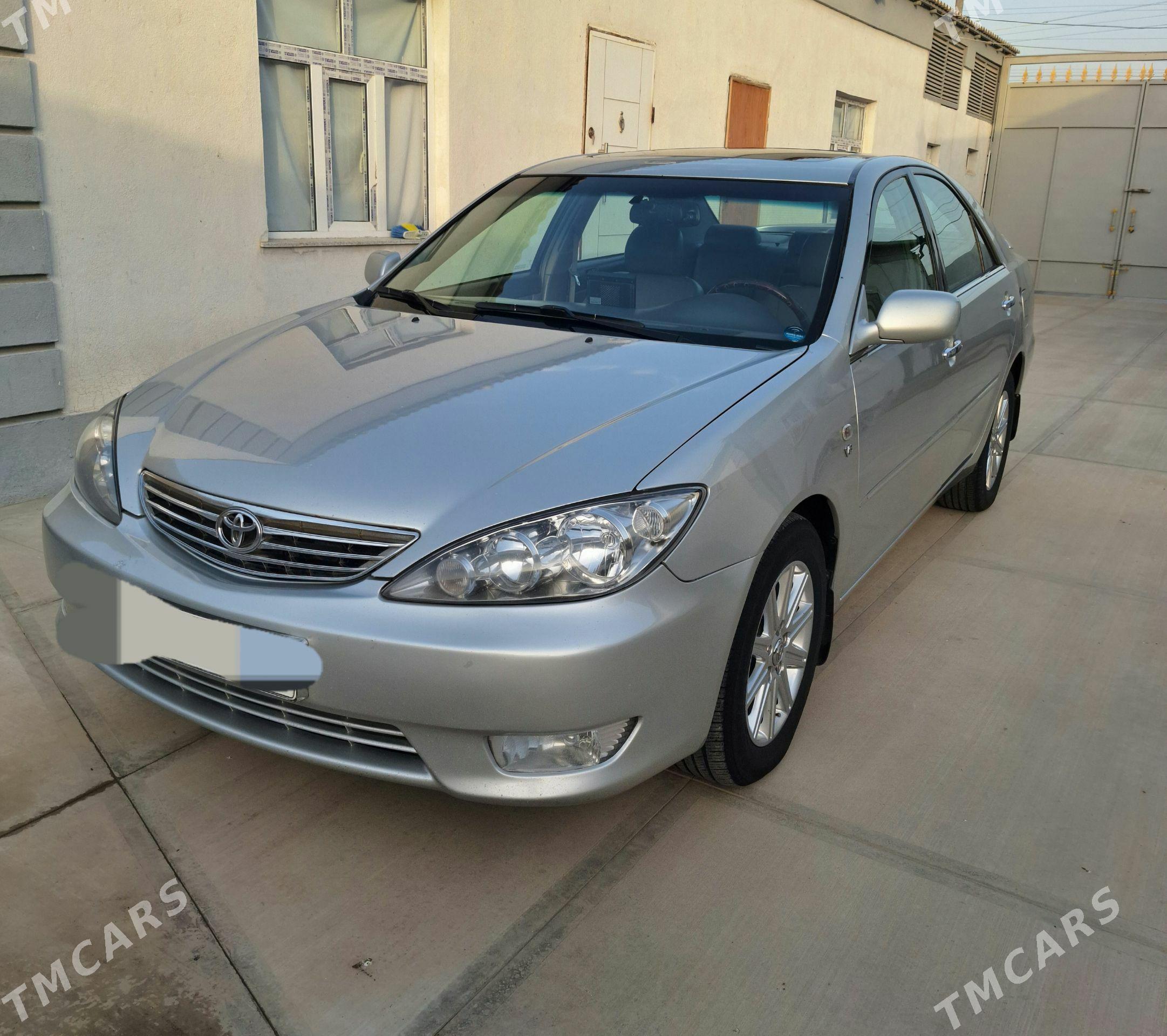 Toyota Camry 2004 - 240 000 TMT - Бедев - img 1
