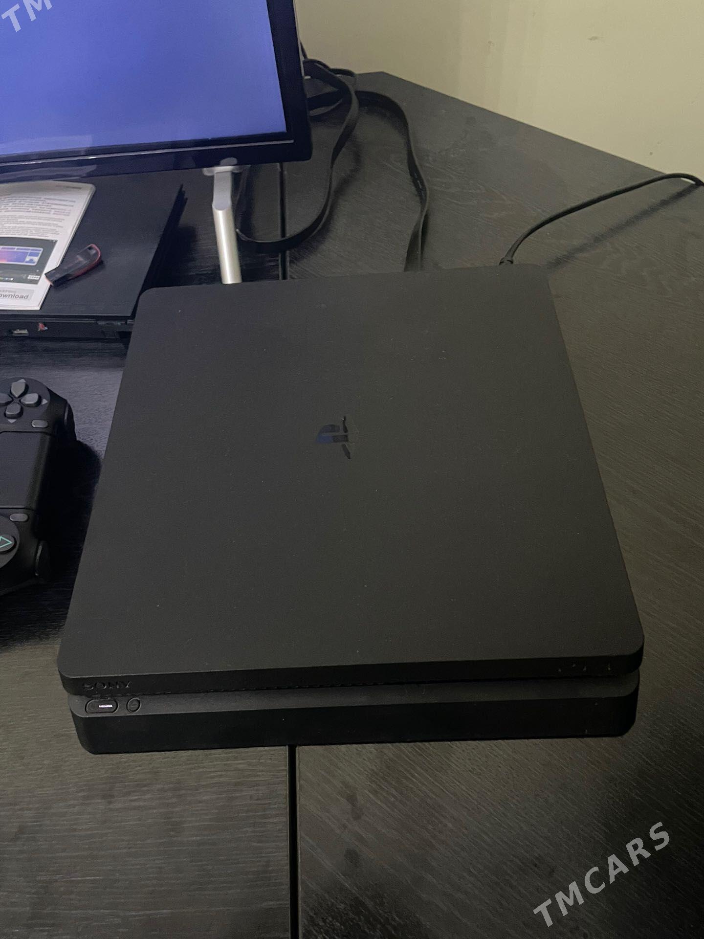 PlayStation 4 slim 500 - Aýtakow (Oguzhan köç.) - img 1