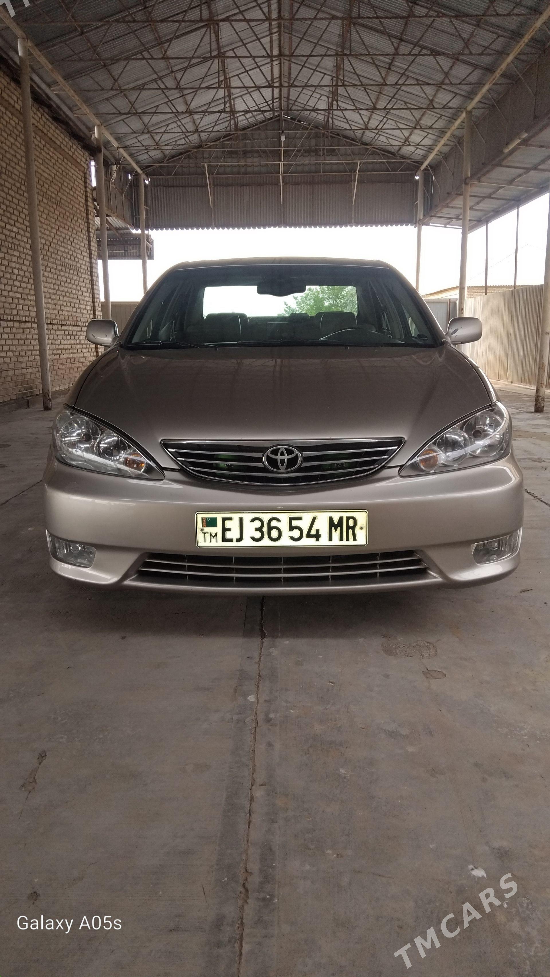 Toyota Camry 2003 - 230 000 TMT - Мары - img 1