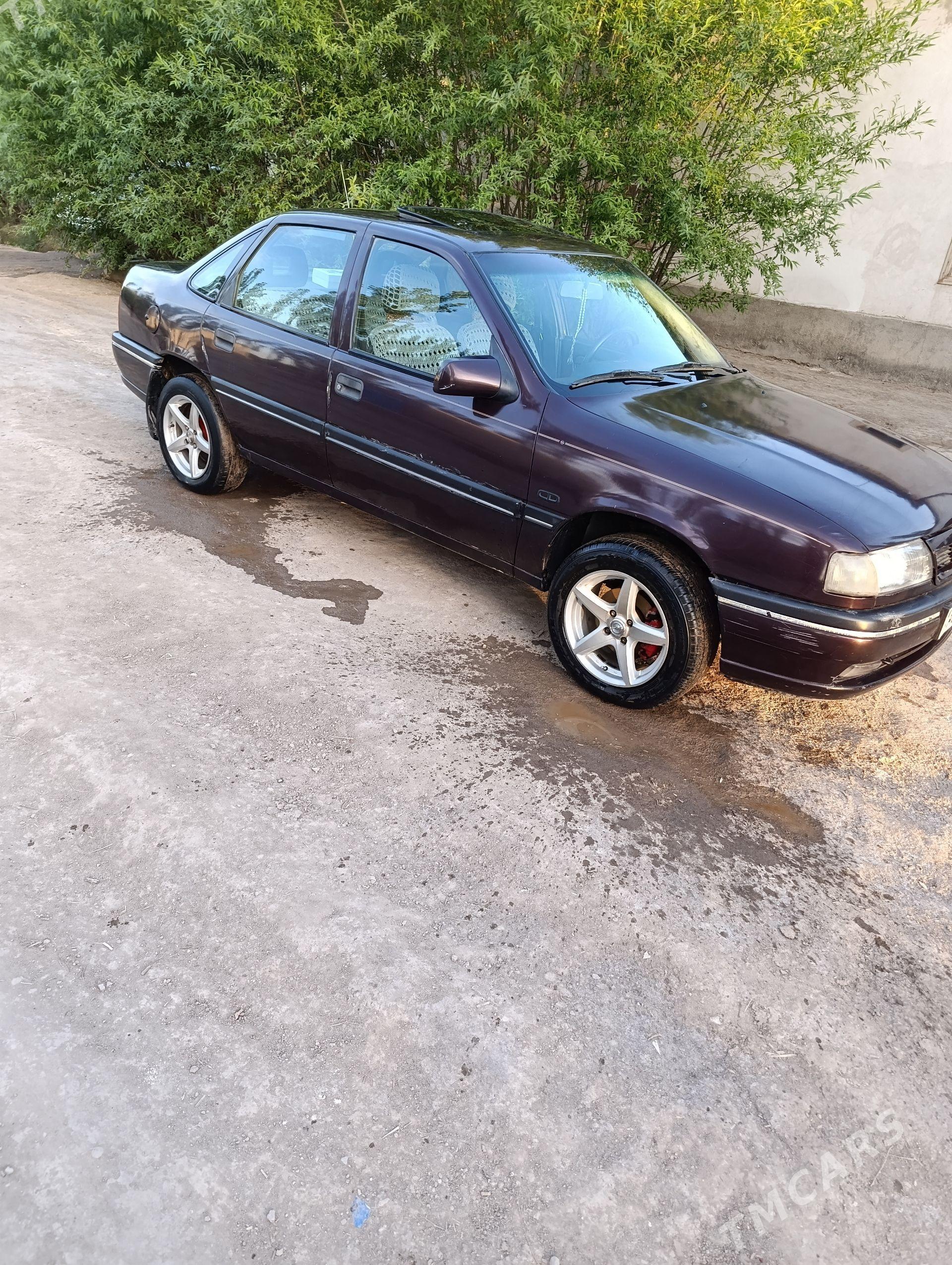 Opel Vectra 1993 - 45 000 TMT - Gurbansoltan Eje - img 1
