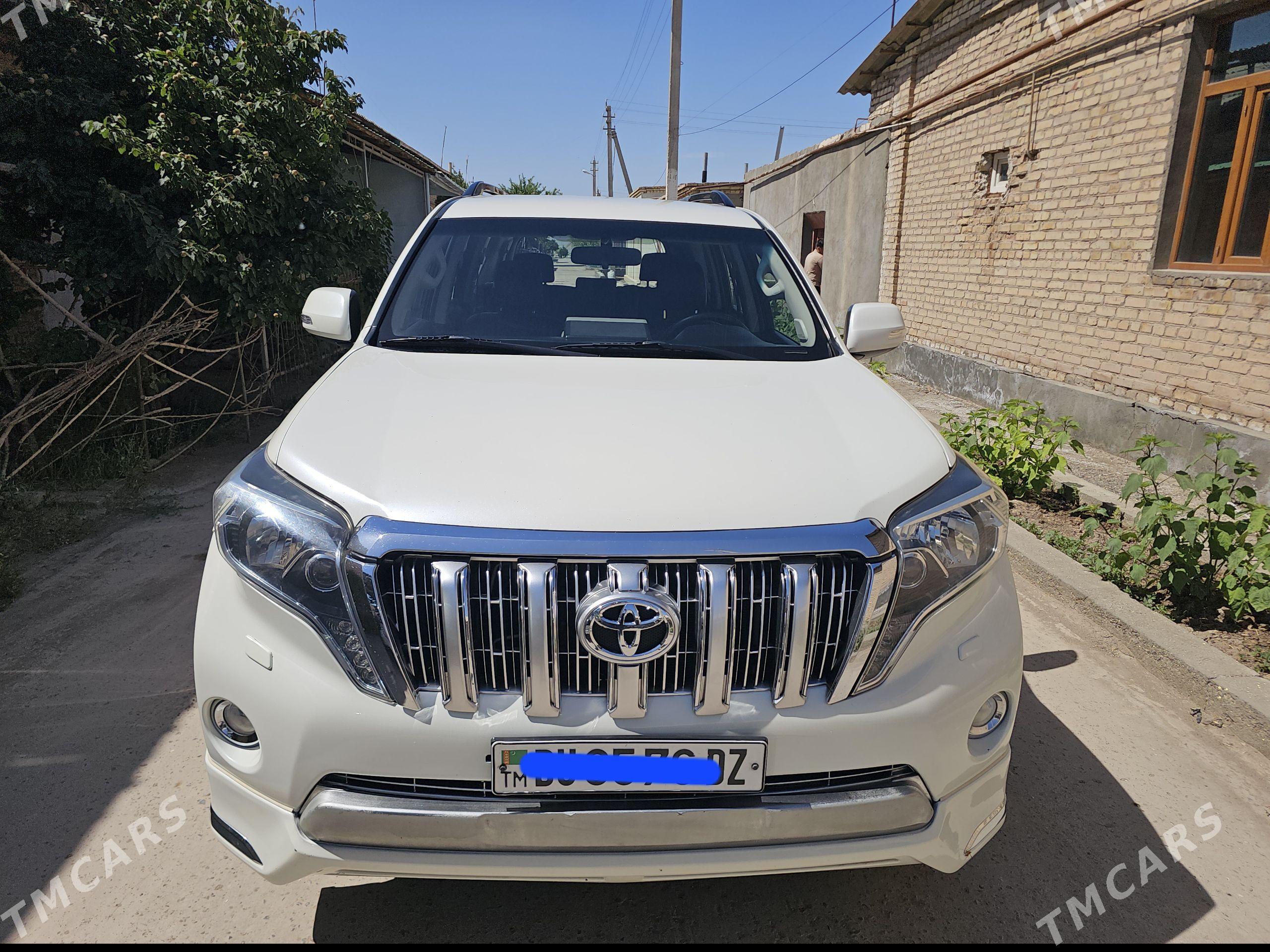 Toyota Land Cruiser Prado 2015 - 690 000 TMT - Дашогуз - img 1