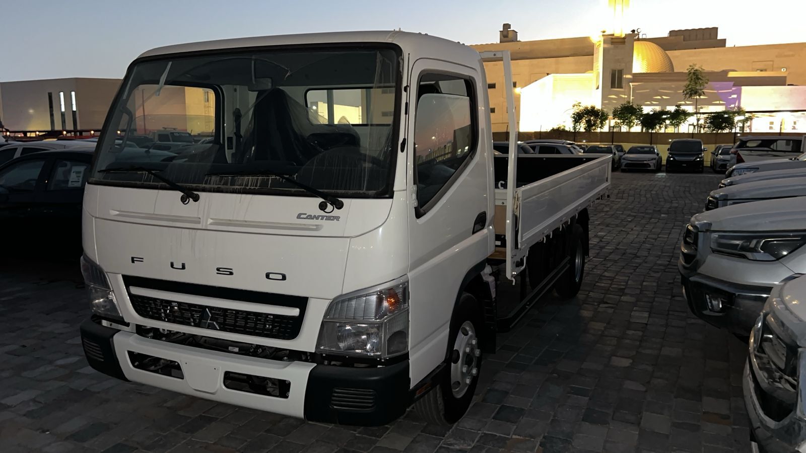 Mitsubishi Canter 2025 - 580 000 TMT - Ашхабад - img 1