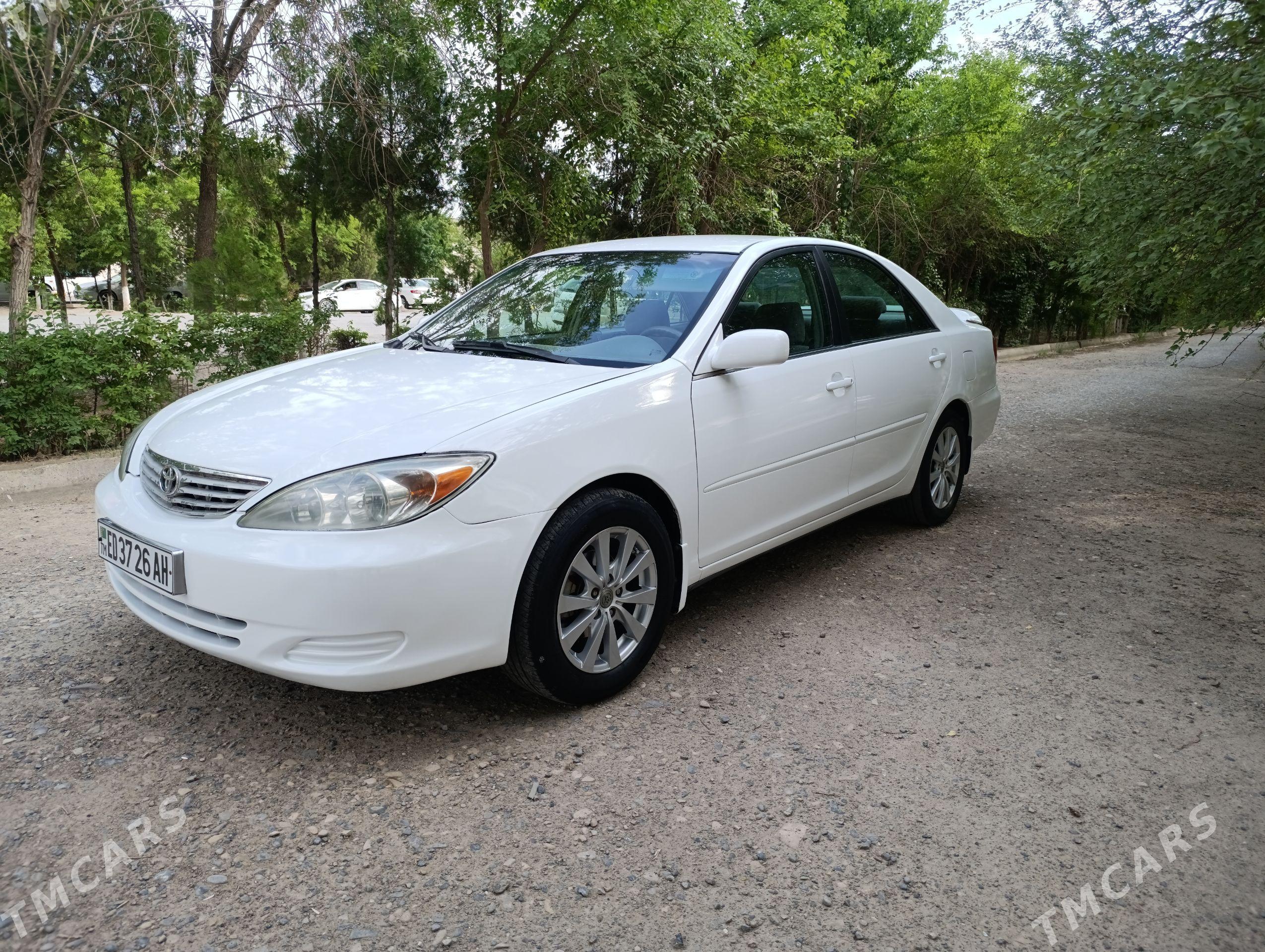 Toyota Camry 2002 - 190 000 TMT - Теджен - img 1