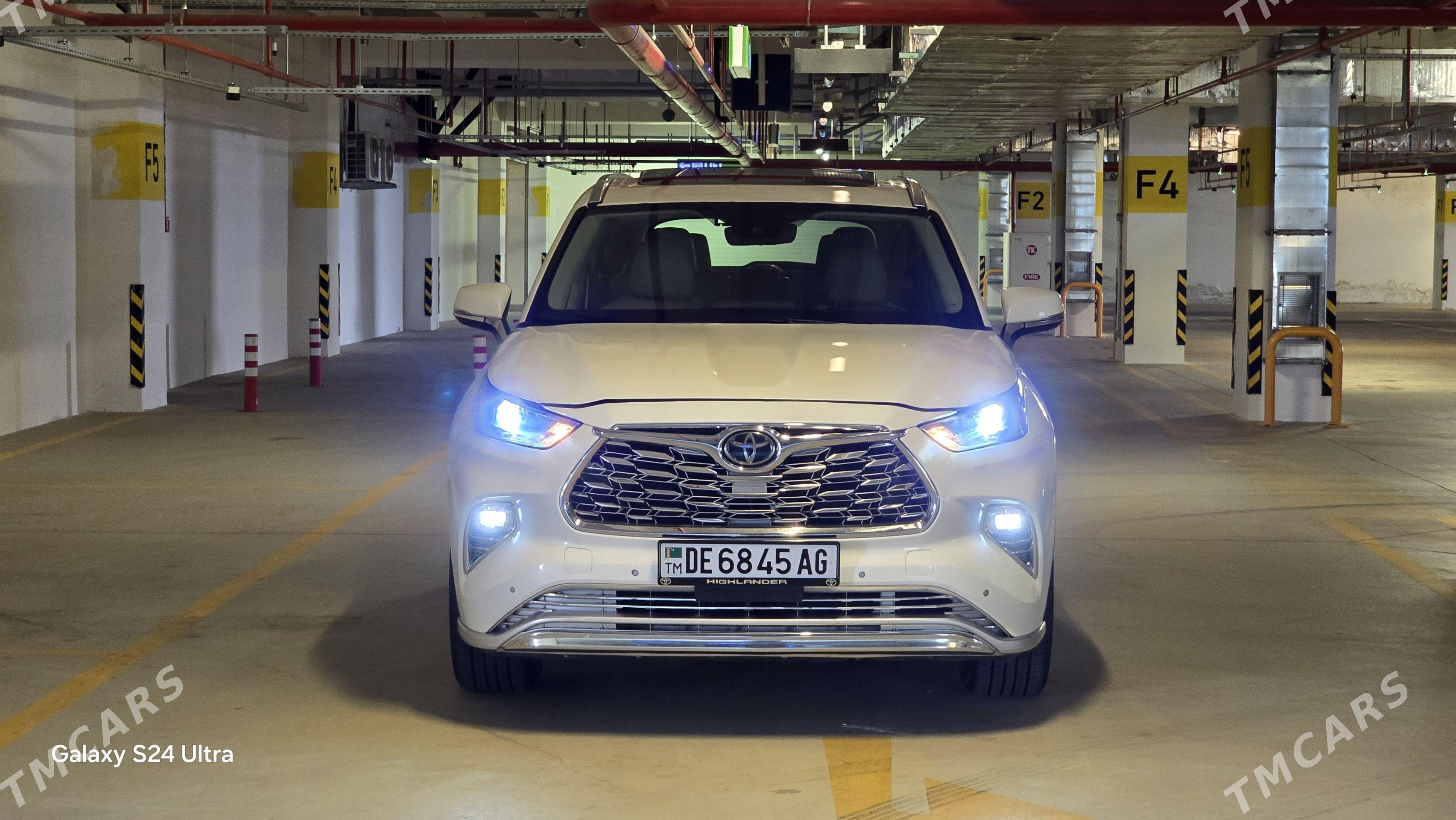 Toyota Highlander 2020 - 440 000 TMT - Ашхабад - img 1