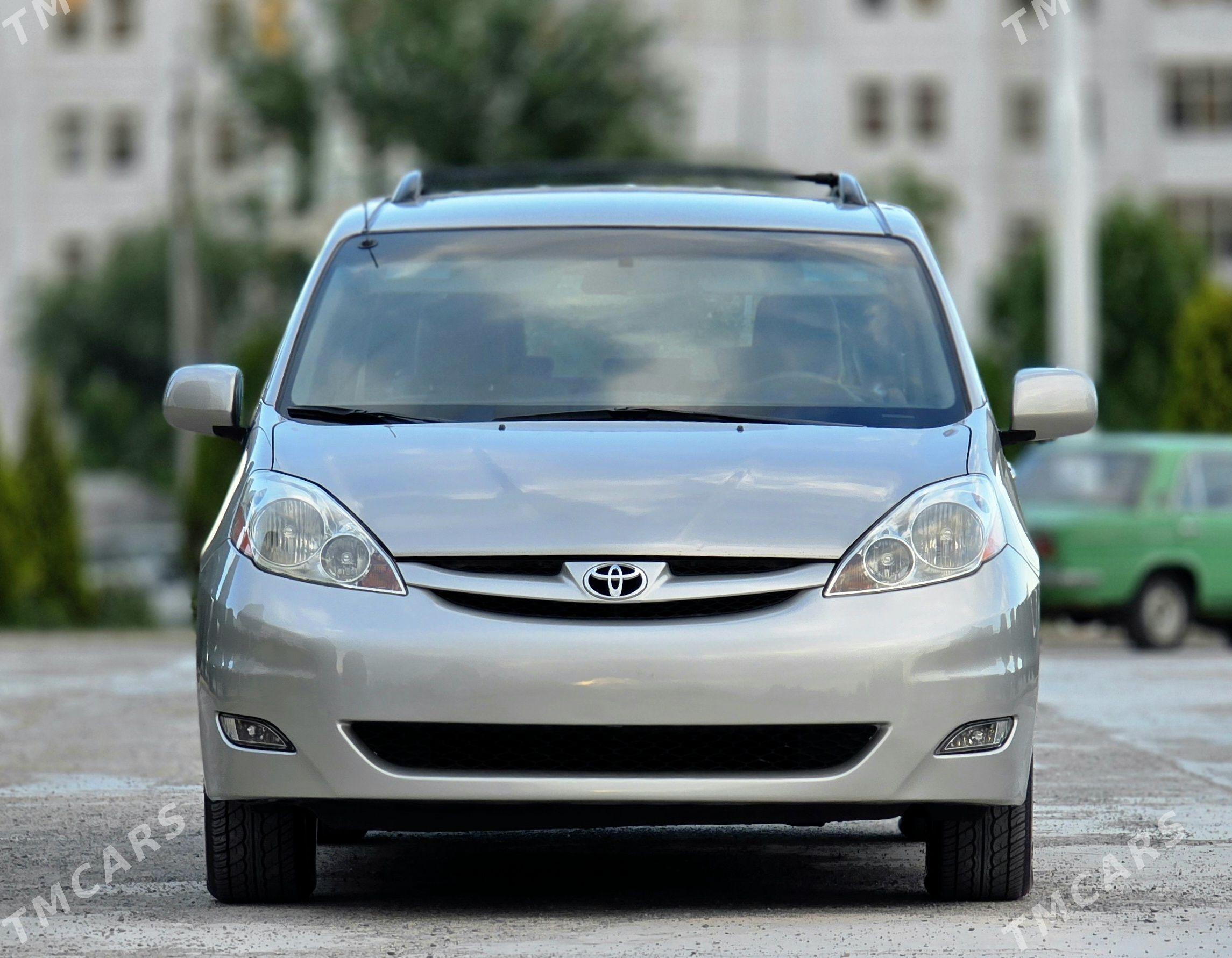 Toyota Sienna 2009 - 310 000 TMT - Daşoguz - img 1