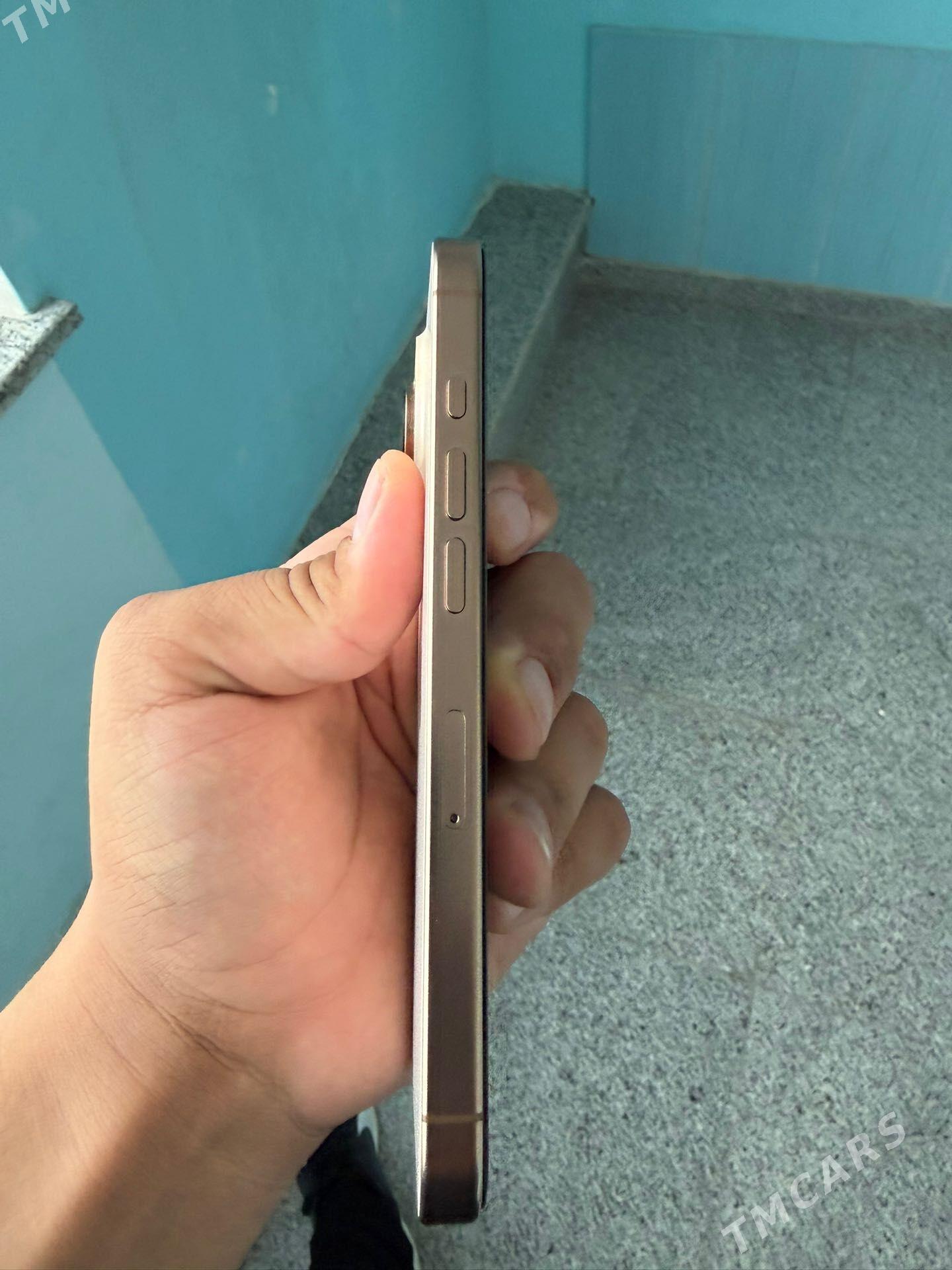 Iphone 16 pro 128 ch/A - Aşgabat - img 1