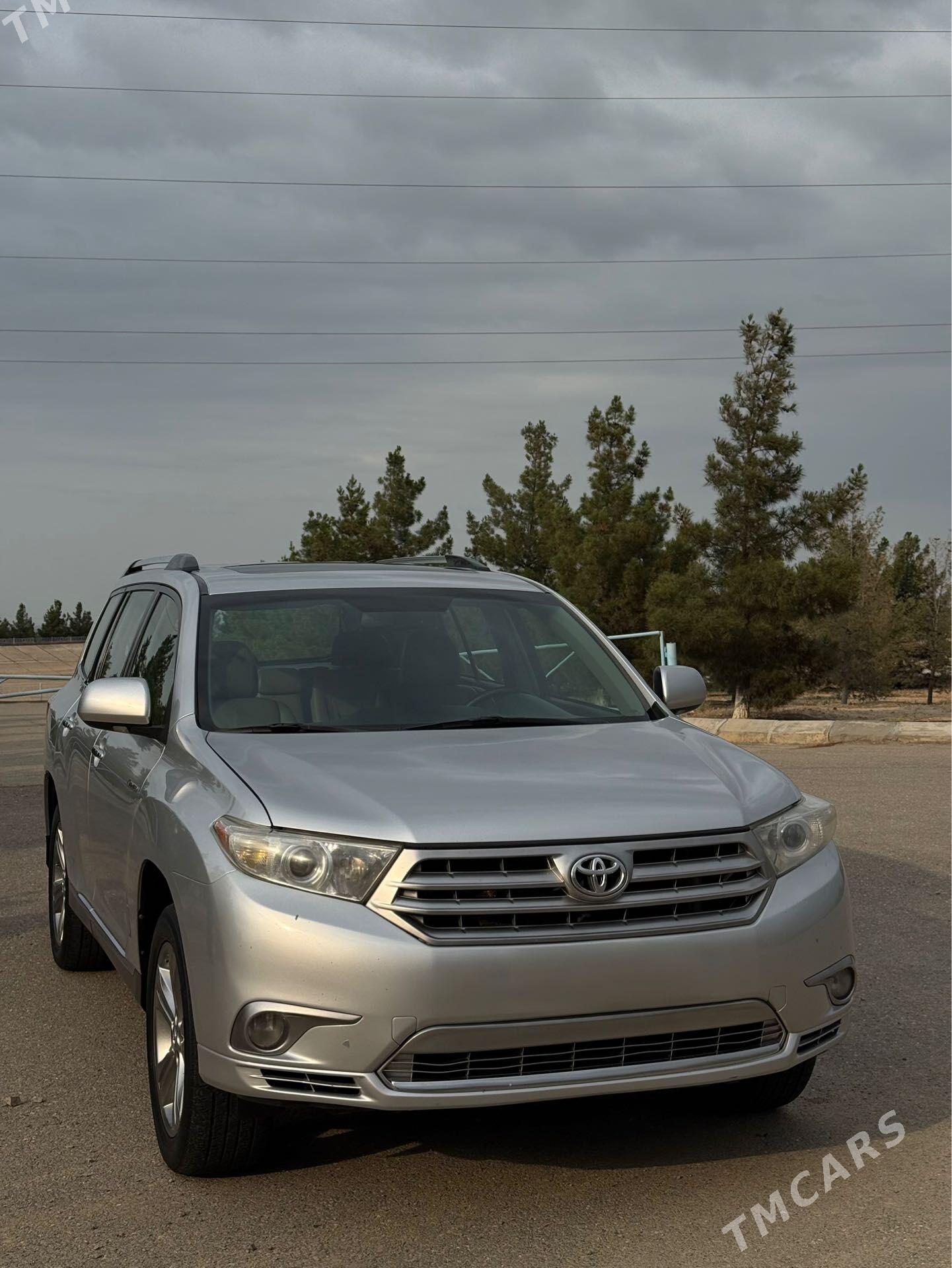 Toyota Highlander 2013 - 419 999 TMT - Ашхабад - img 1