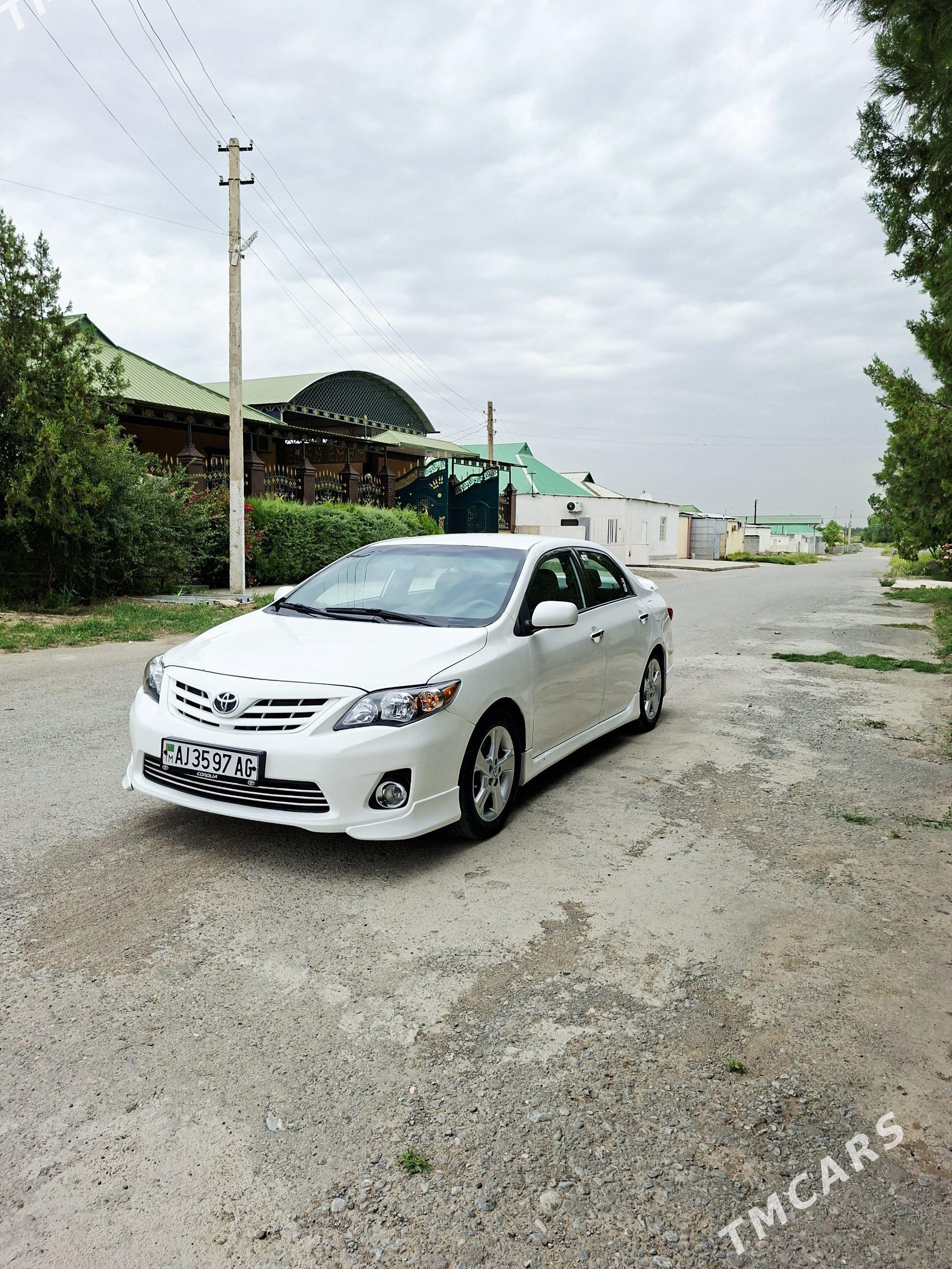 Toyota Corolla 2011 - 168 000 TMT - Aşgabat - img 1