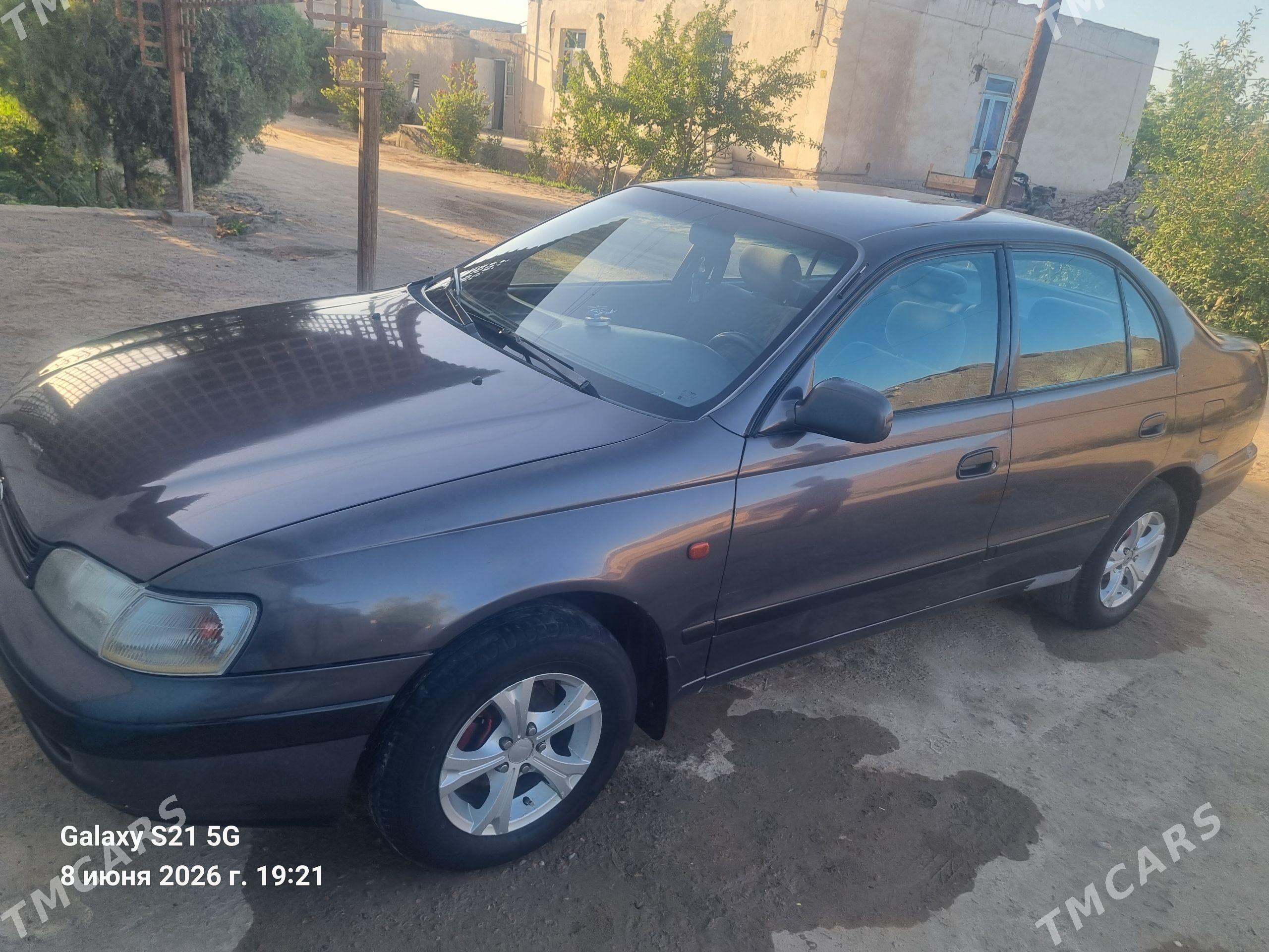 Toyota Carina 1995 - 81 000 TMT - Гурбансолтан Едже - img 1