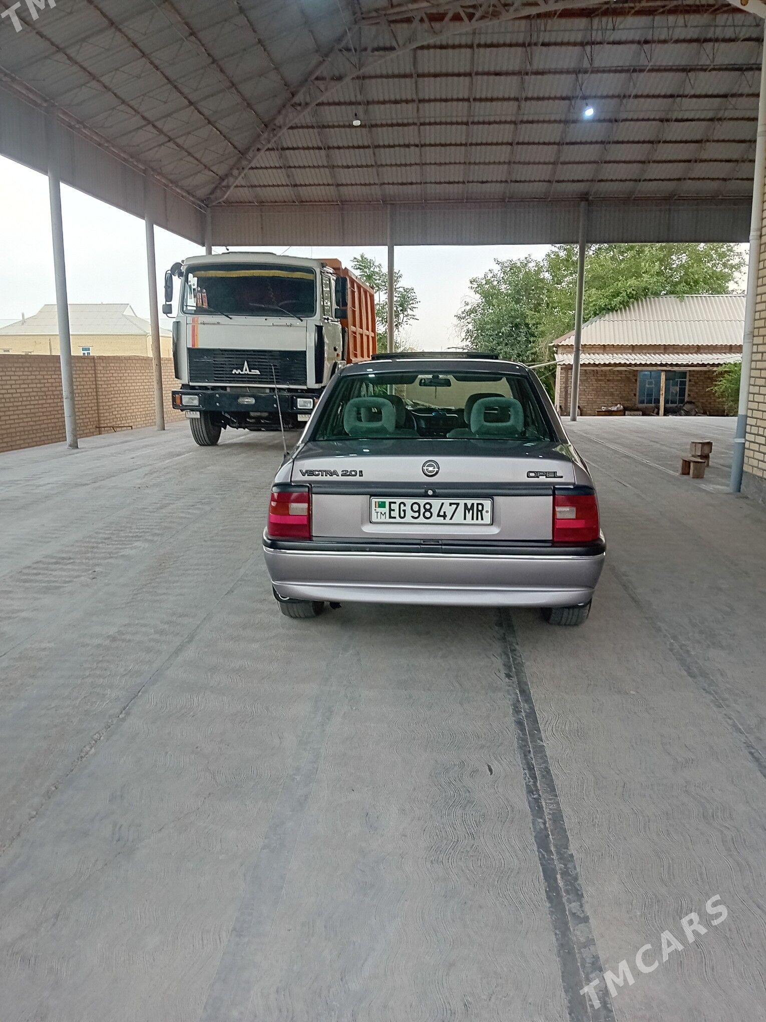 Opel Vectra 1992 - 54 000 TMT - Мары - img 1