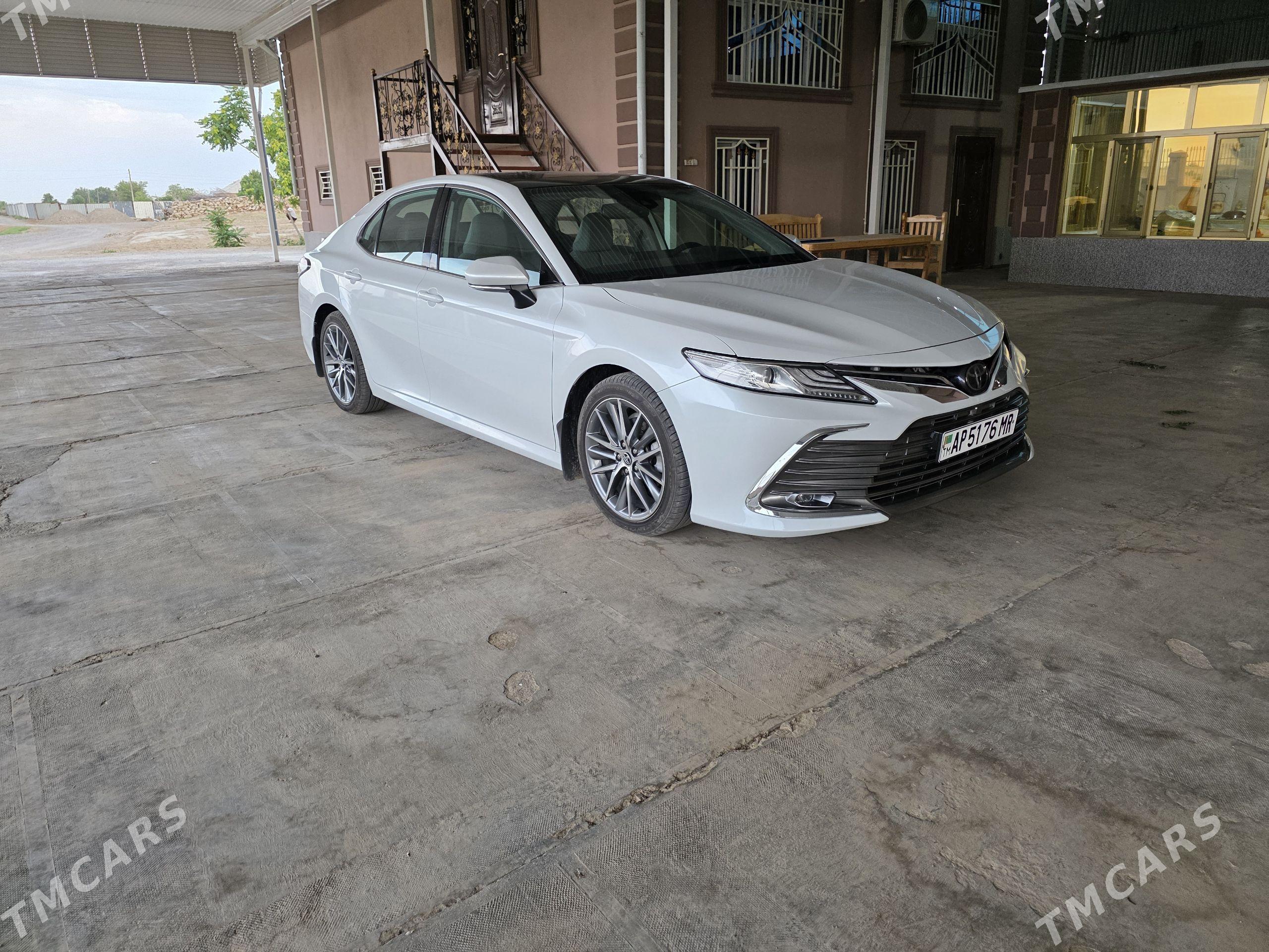 Toyota Camry 2021 - 450 000 TMT - Байрамали - img 1