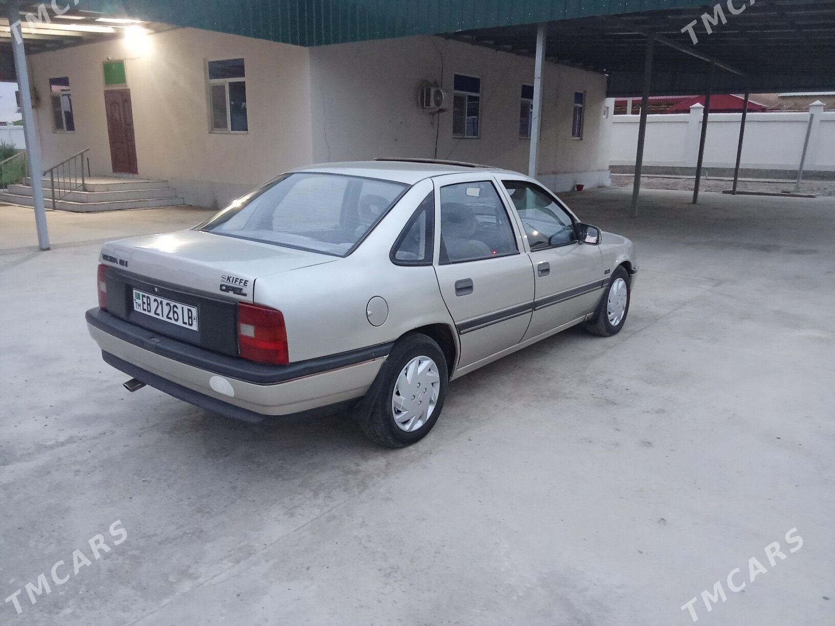 Opel Vectra 1991 - 40 000 TMT - Saýat - img 1