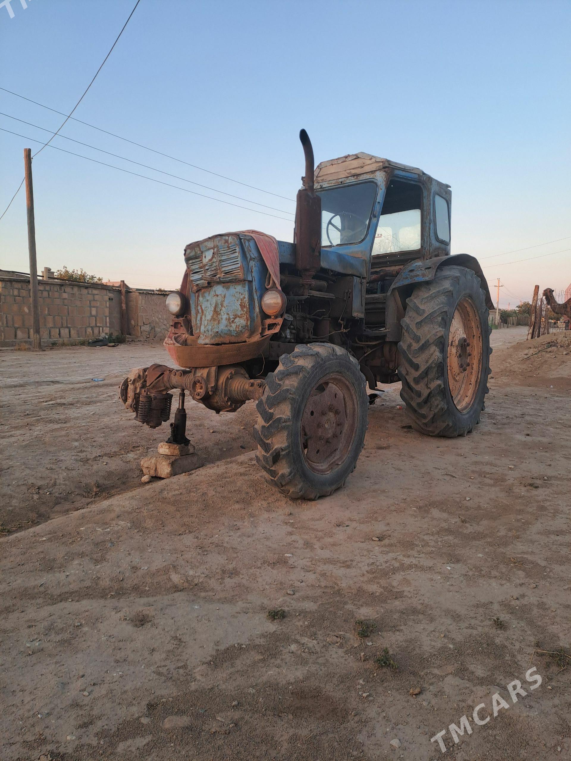 MTZ T-28 1986 - 35 000 TMT - Этрек - img 1