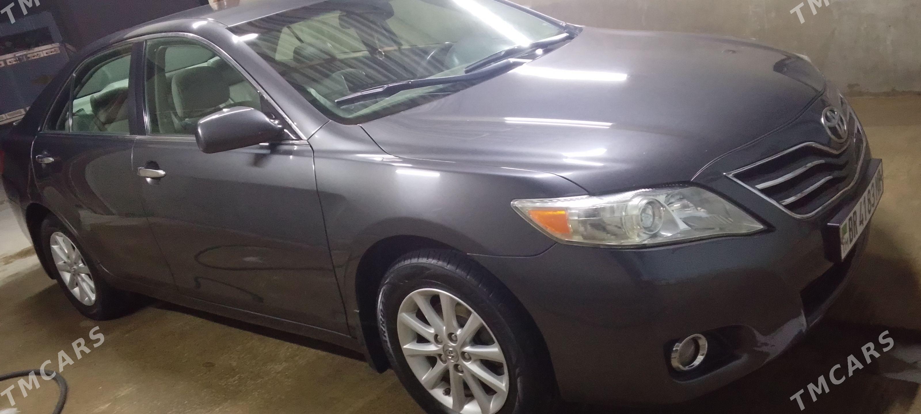 Toyota Camry 2011 - 220 000 TMT - Тагтабазар - img 1