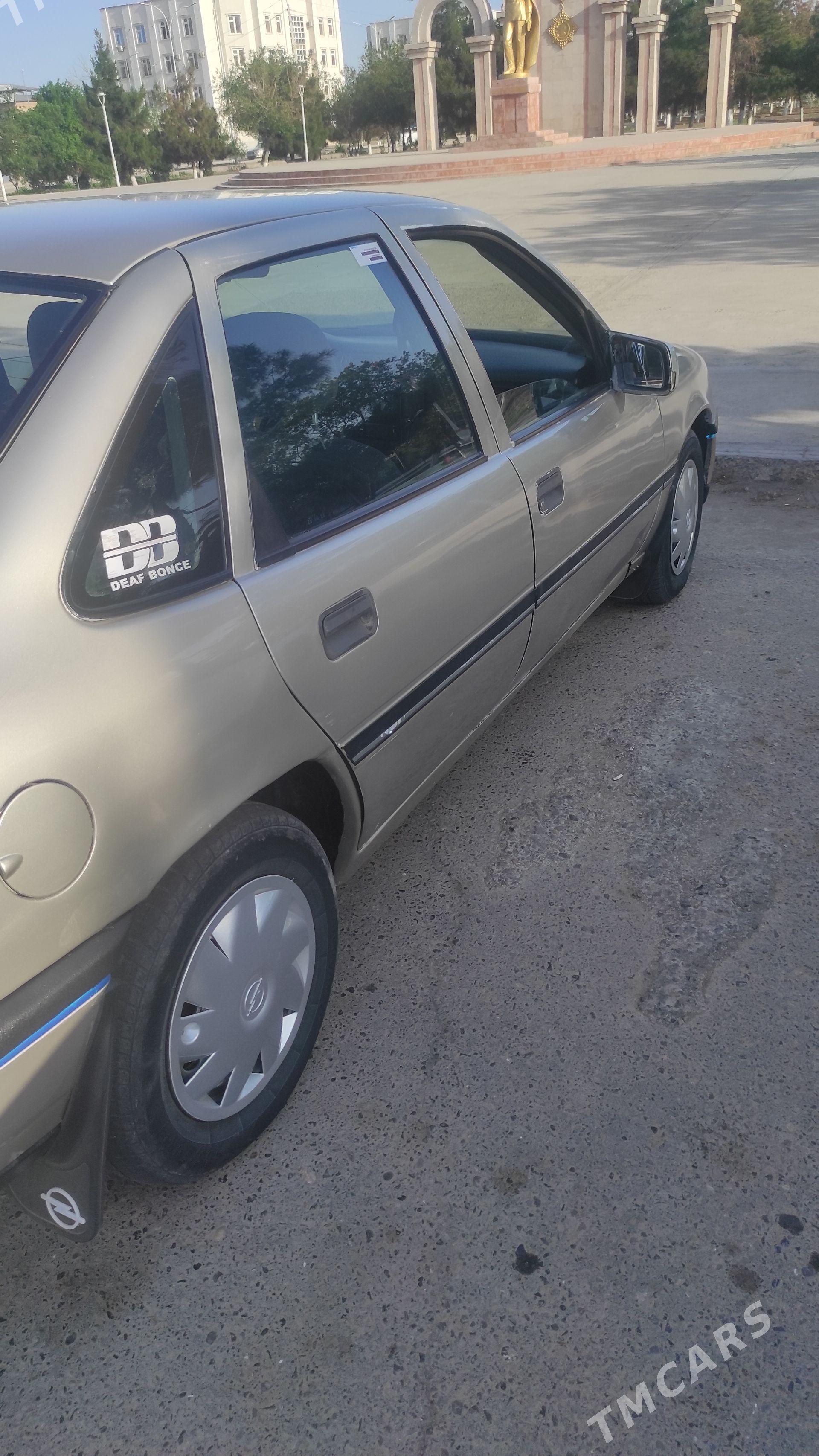 Opel Vectra 1991 - 53 000 TMT - Türkmenabat - img 1