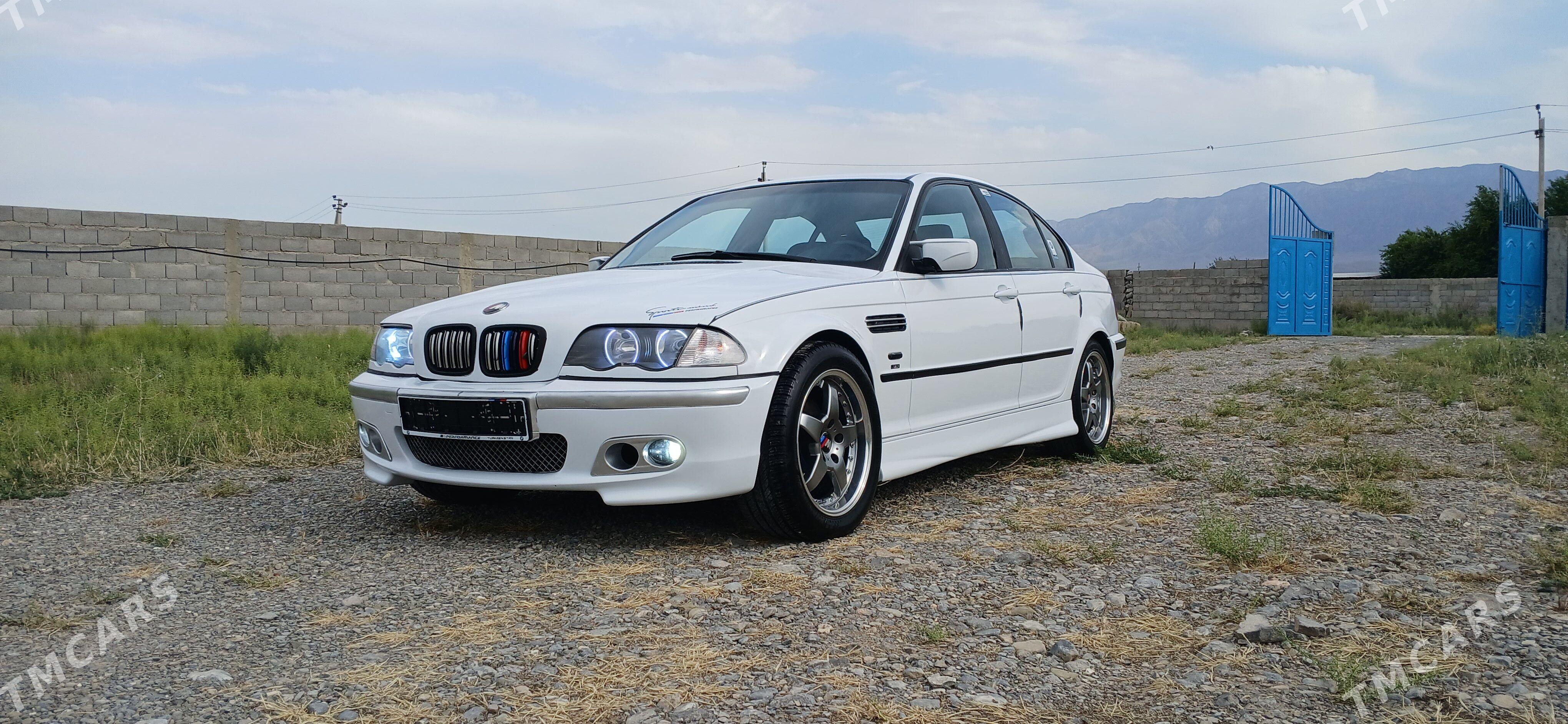 BMW 325 2000 - 118 000 TMT - Bäherden - img 1