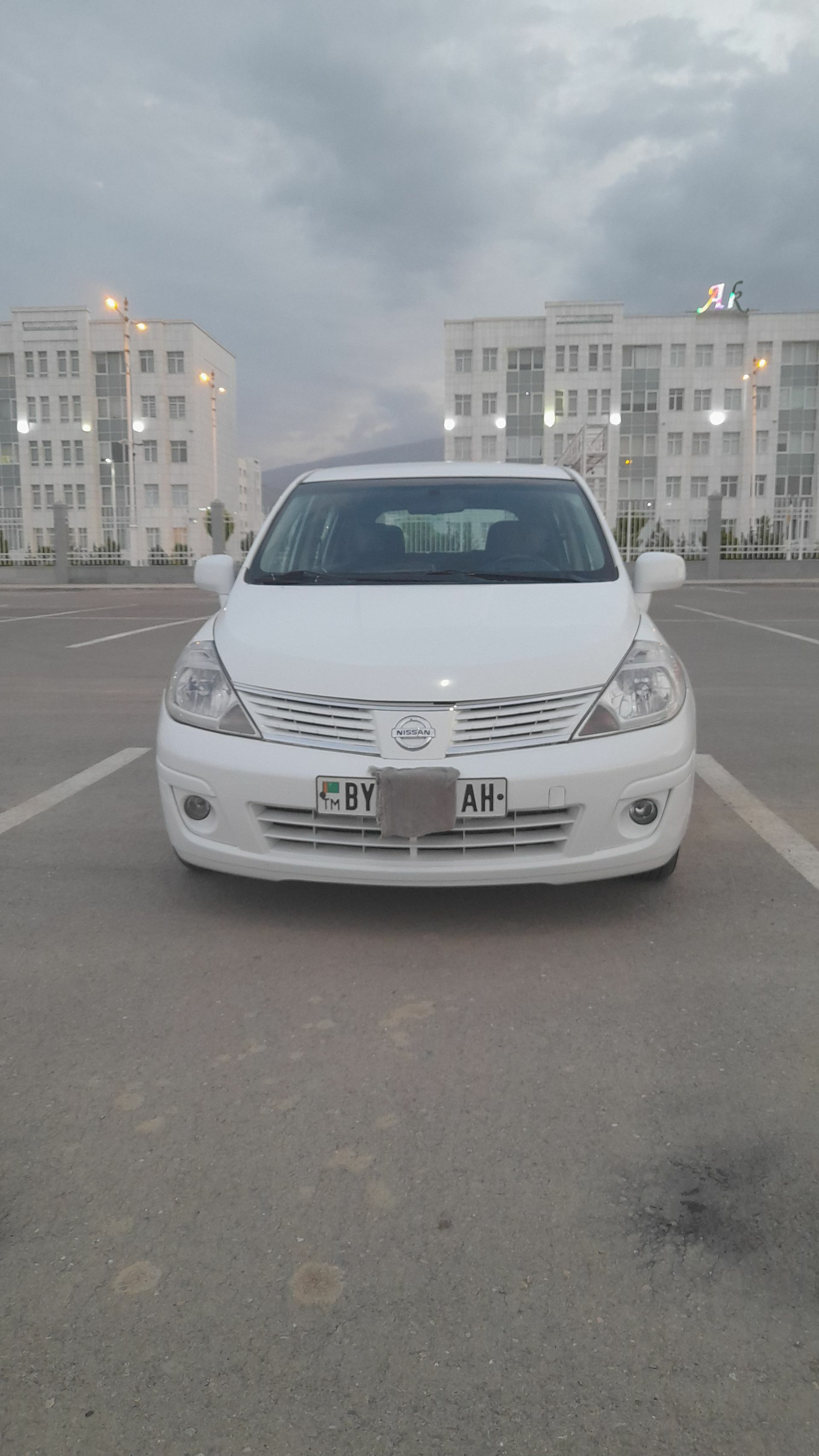Nissan Versa 2011 - 150 000 TMT - Arkadag - img 1