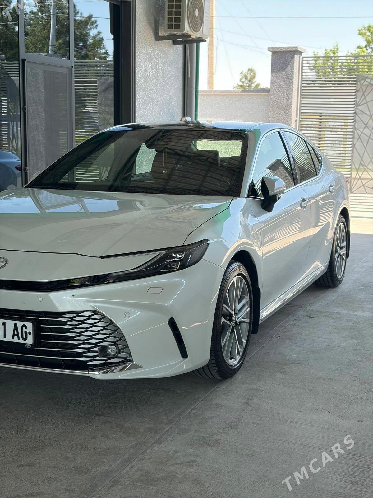 Toyota Camry 2025 - 633 000 TMT - Ашхабад - img 1
