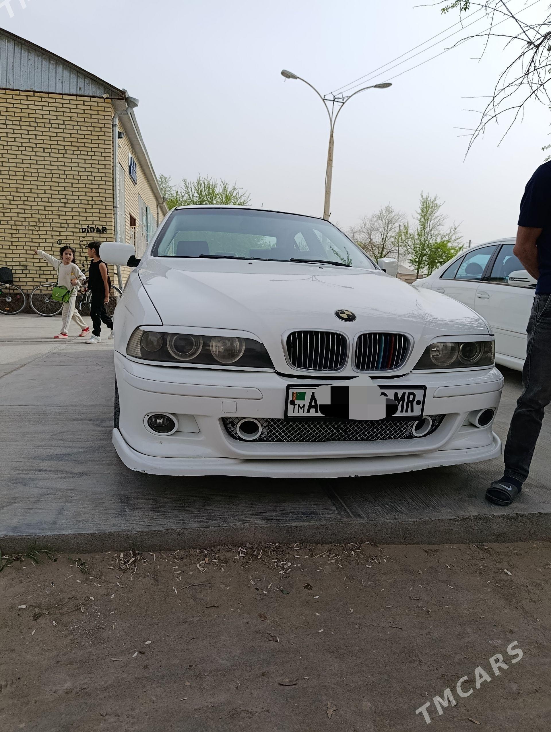 BMW 528 1998 - 140 000 TMT - Ёлётен - img 1