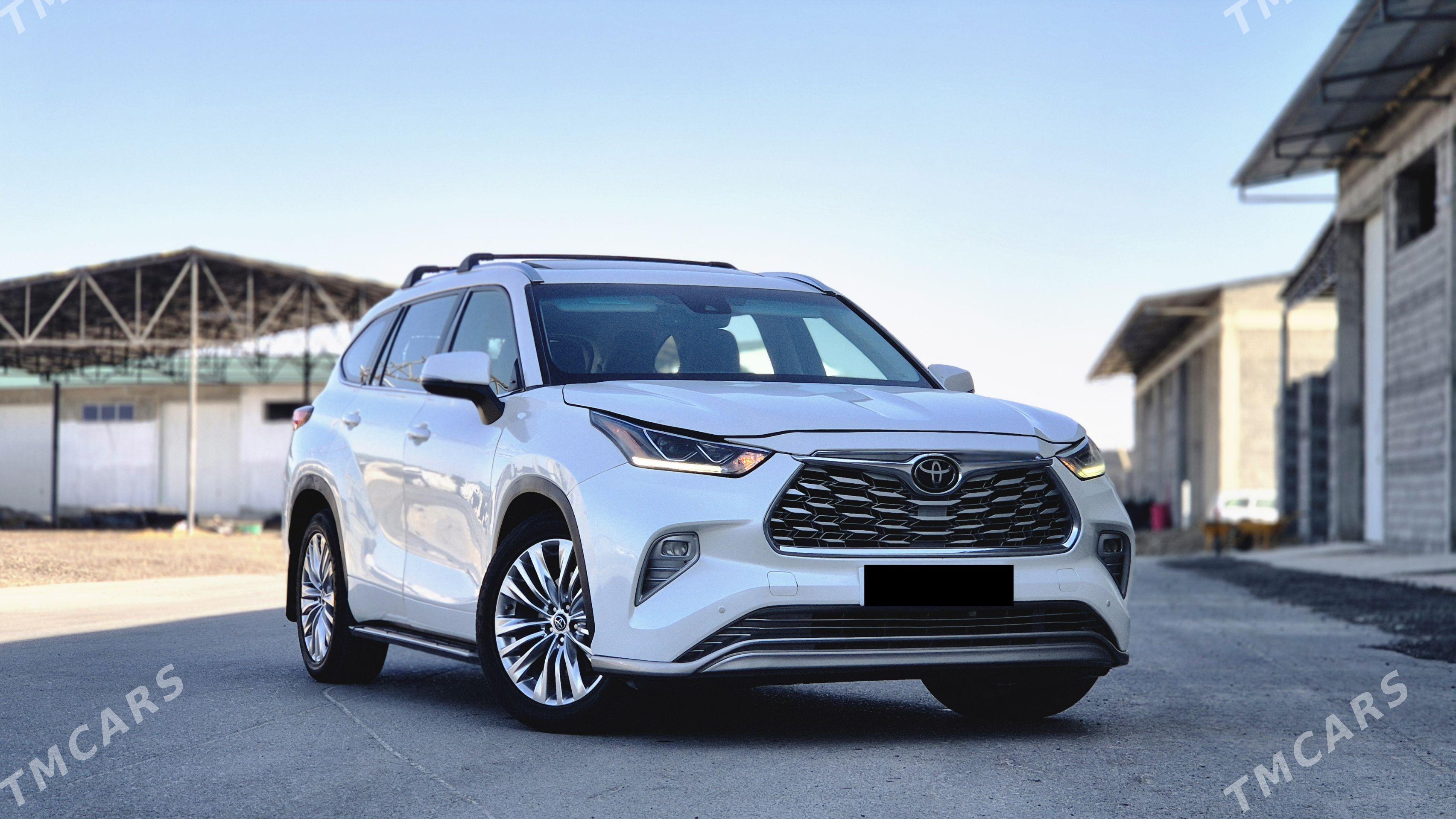 Toyota Highlander 2022 - 540 000 TMT - Aşgabat - img 1
