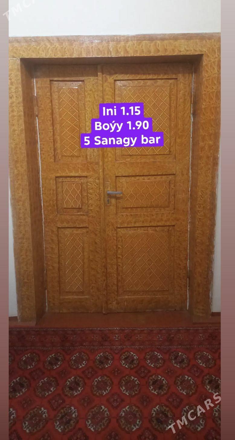Gapylar Aýna derweže Tapçan - Daşoguz - img 1