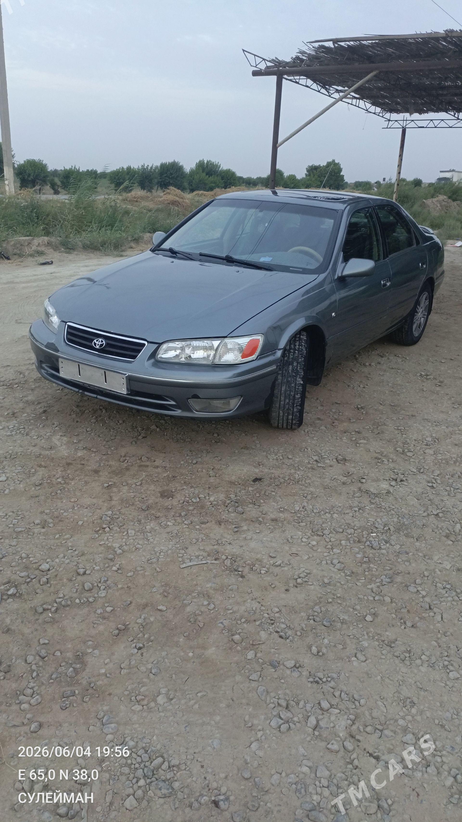 Toyota Camry 1997 - 160 000 TMT - Halaç - img 1