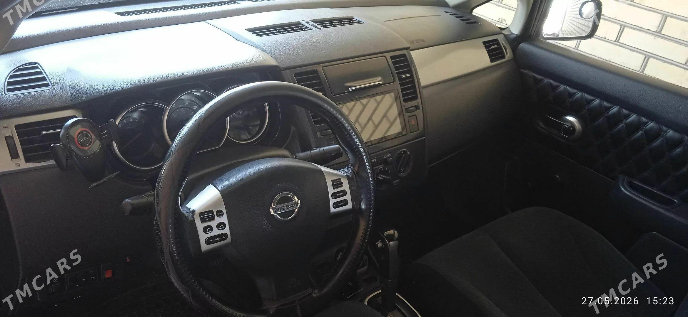Nissan Versa 2010 - 120 000 TMT - Murgap - img 1