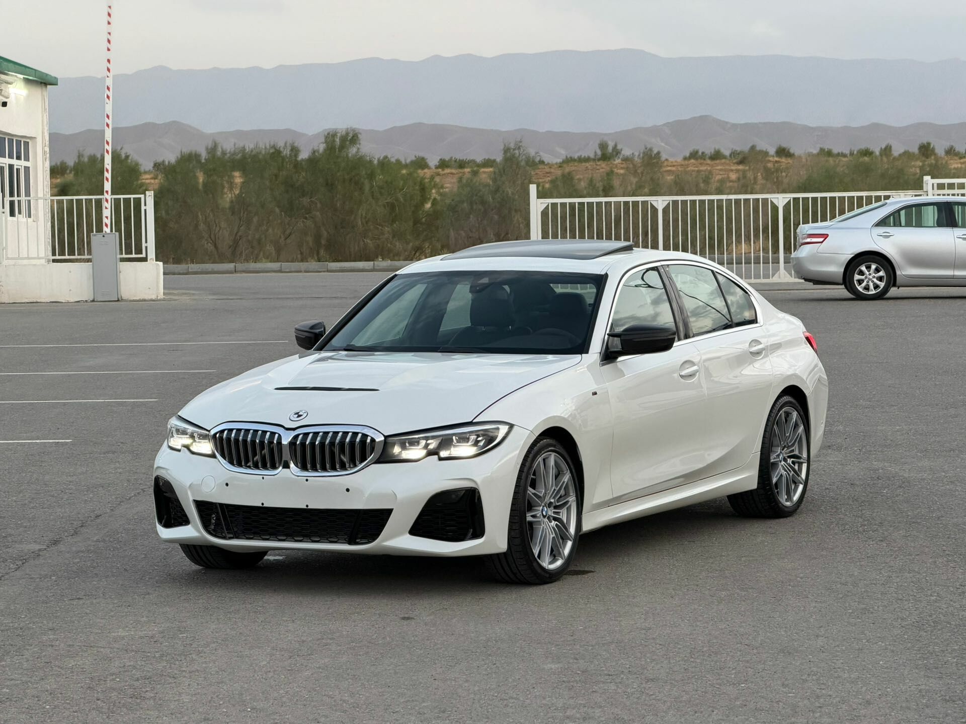 BMW 330 2020 - 367 000 TMT - Ашхабад - img 1