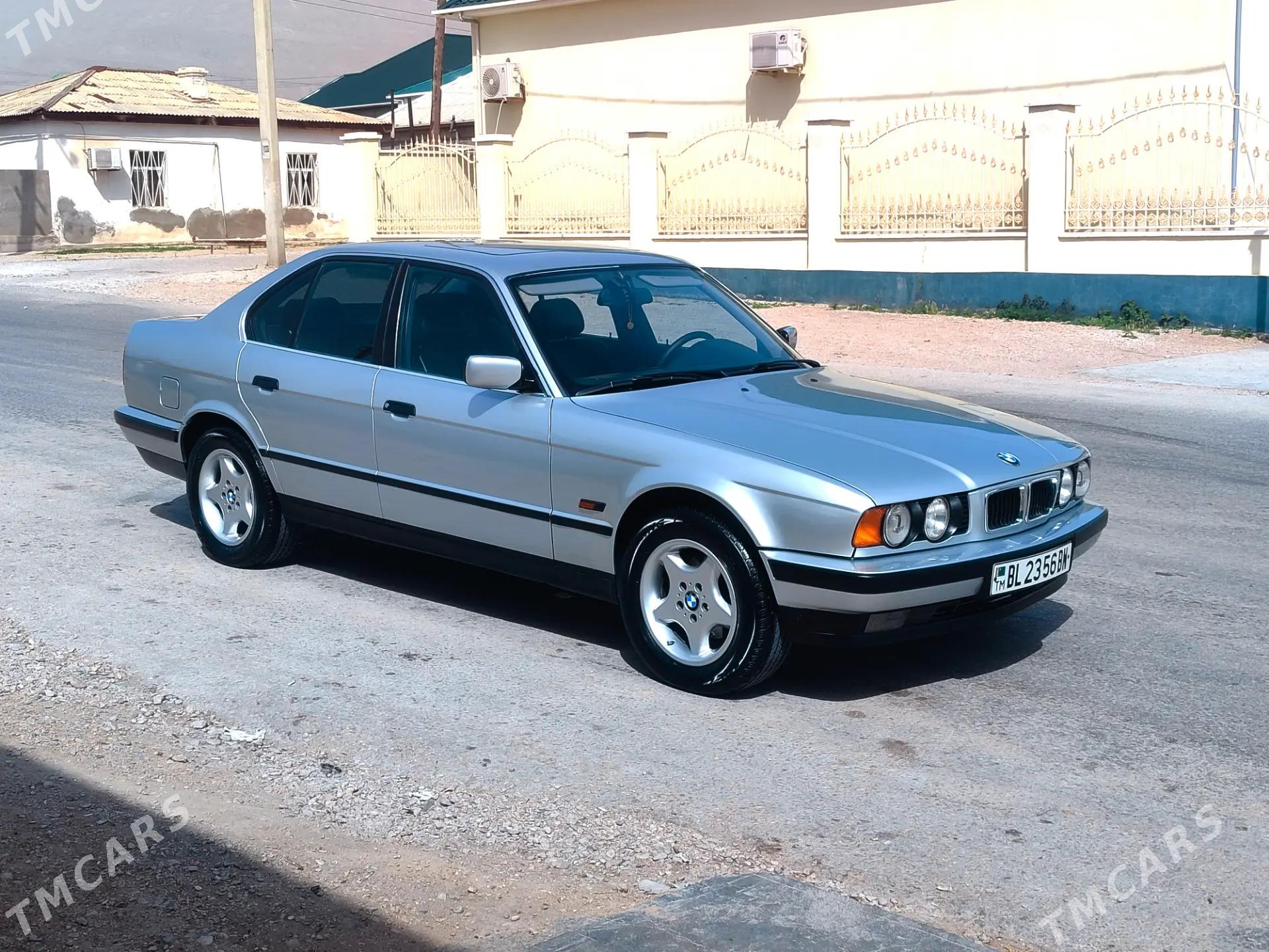 BMW 525 1995 - 135 000 TMT - Balkanabat - img 1